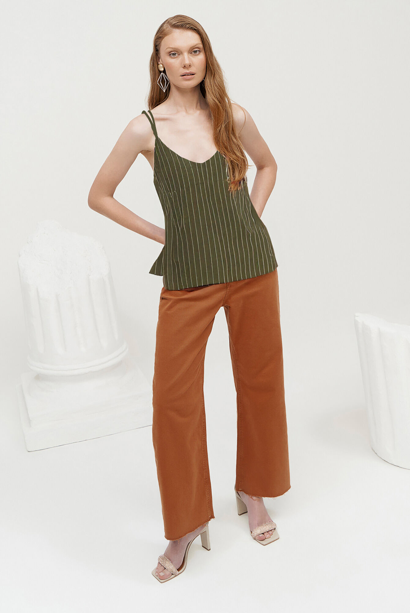 Blusa com Al&ccedil;as em Viscose Estampada, , large.