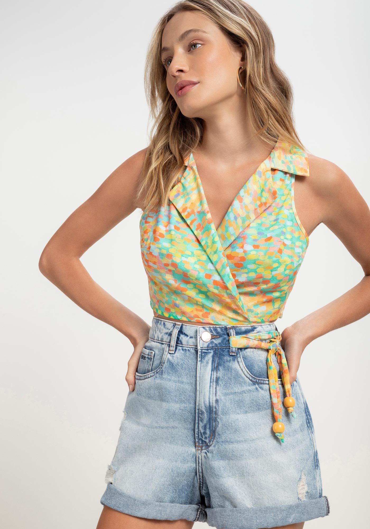 Shorts Jeans Mom Super Alto com Len&ccedil;o, JEANS, large.