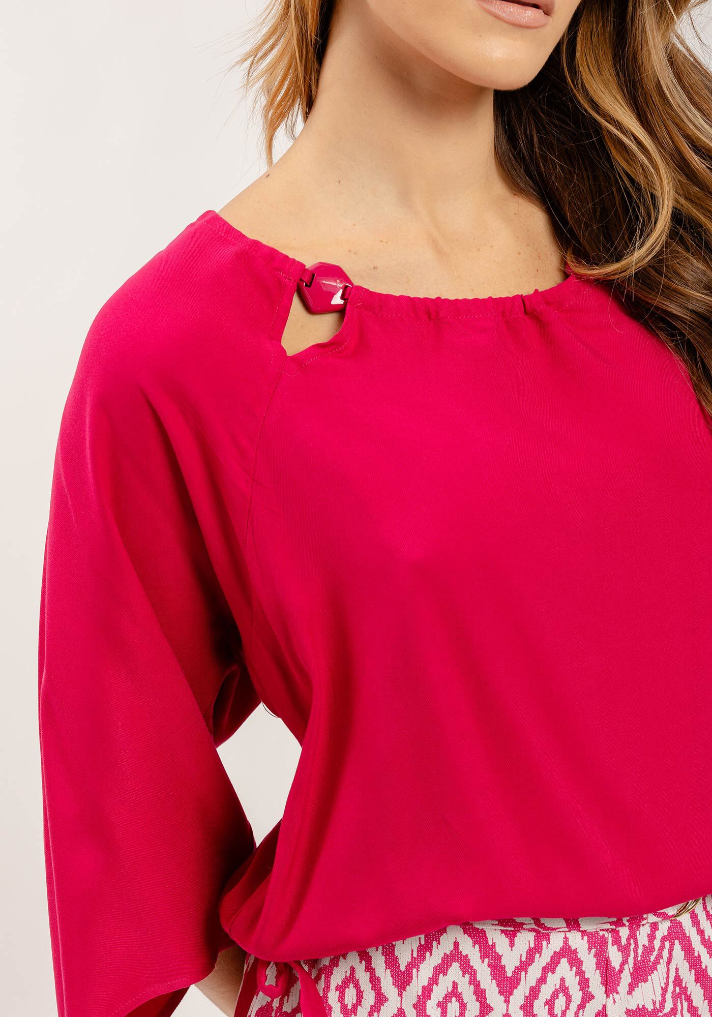 Blusa Manga 3/4 em Viscose com Amarra&ccedil;&atilde;o, , large.