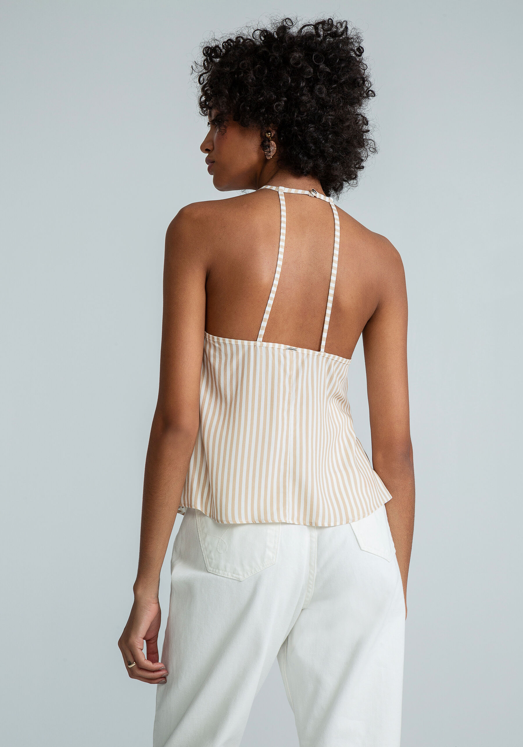 Blusa Detalhe Costas Estampada, GUARDA SOL. Blusa Detalhe Costas Estampada, GUARDA SOL, large.