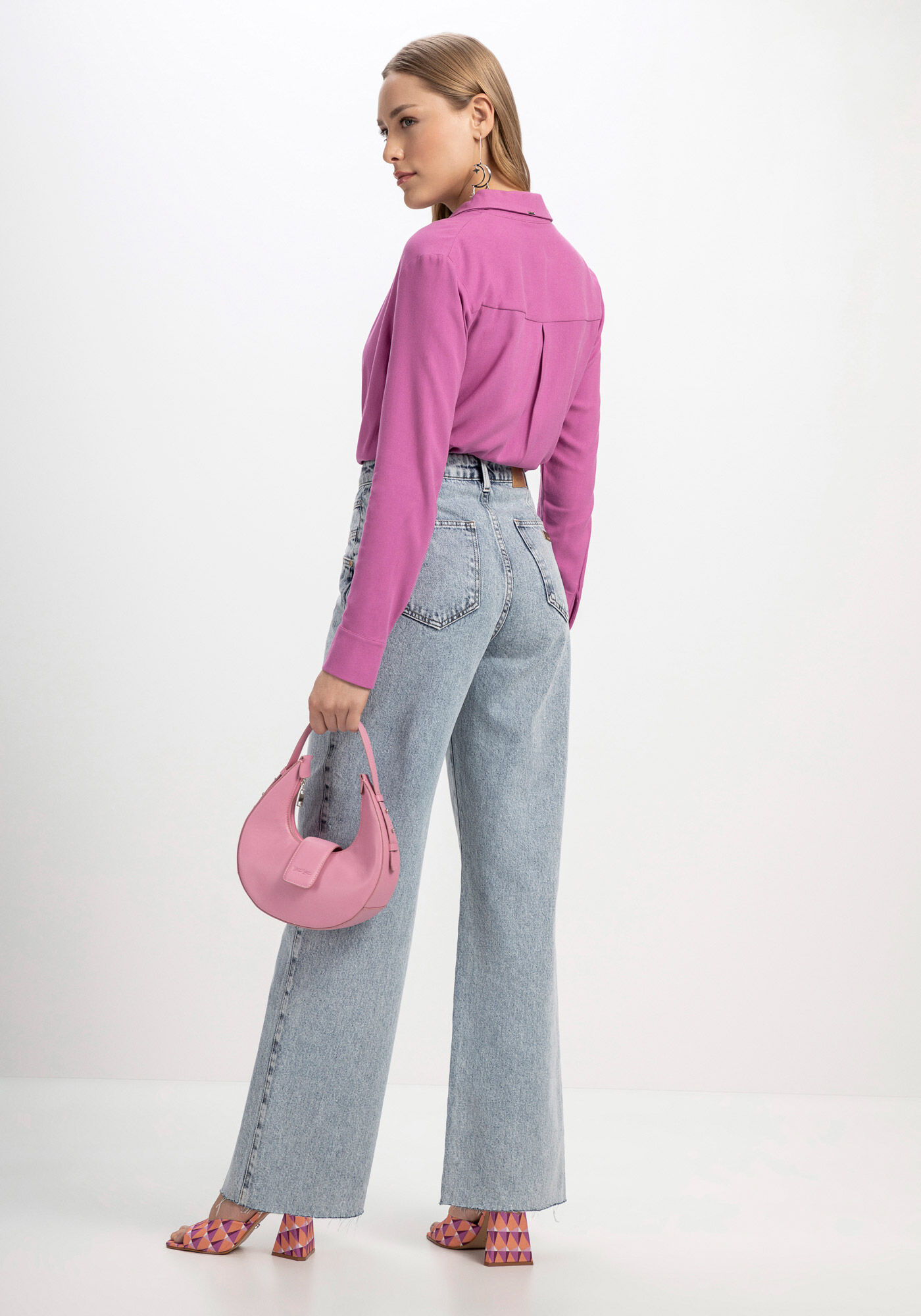 Camisa Manga Longa em Crepe Minimal, , large.