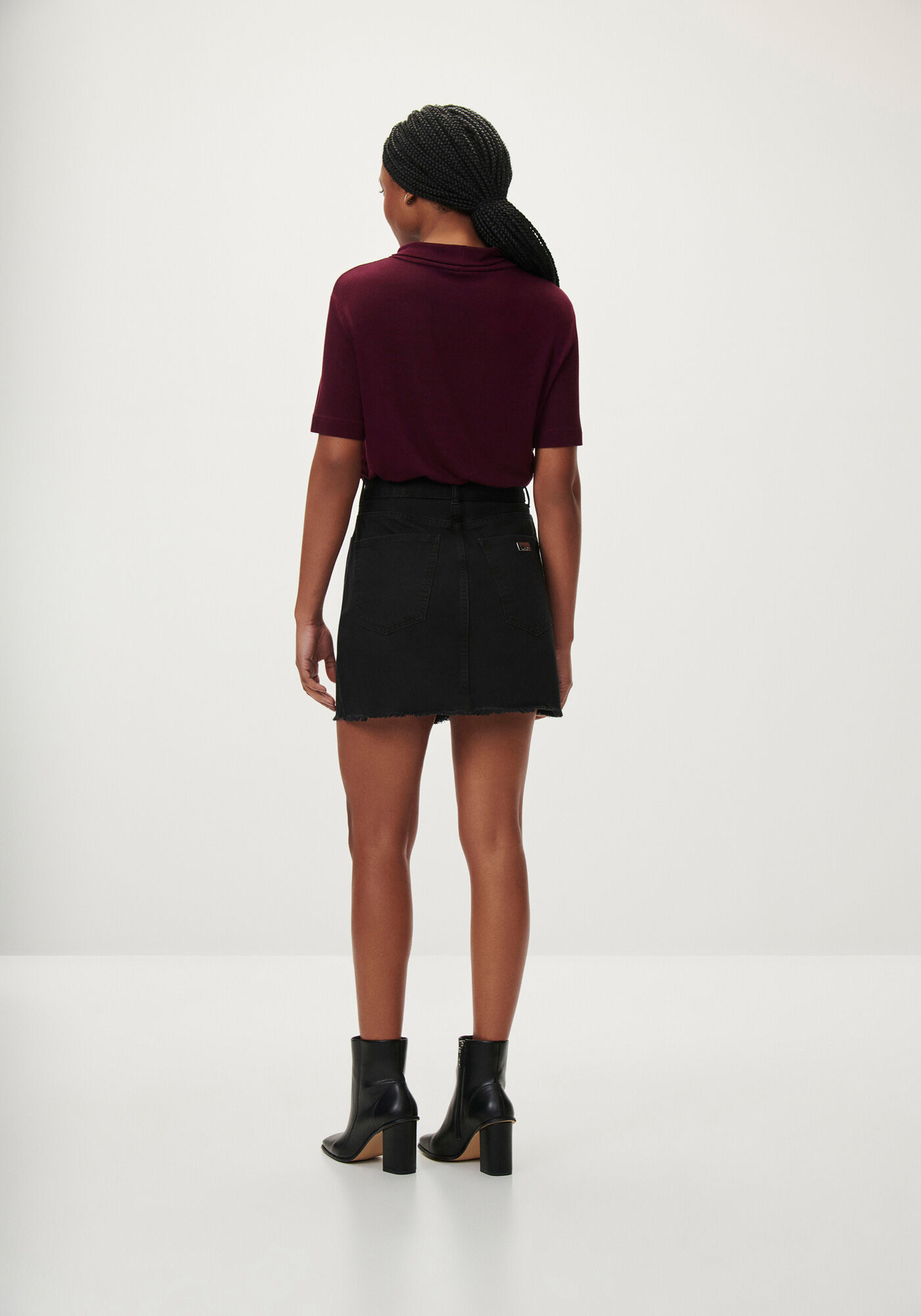 T-shirt em Malha Leve com Gola Alta, , large.