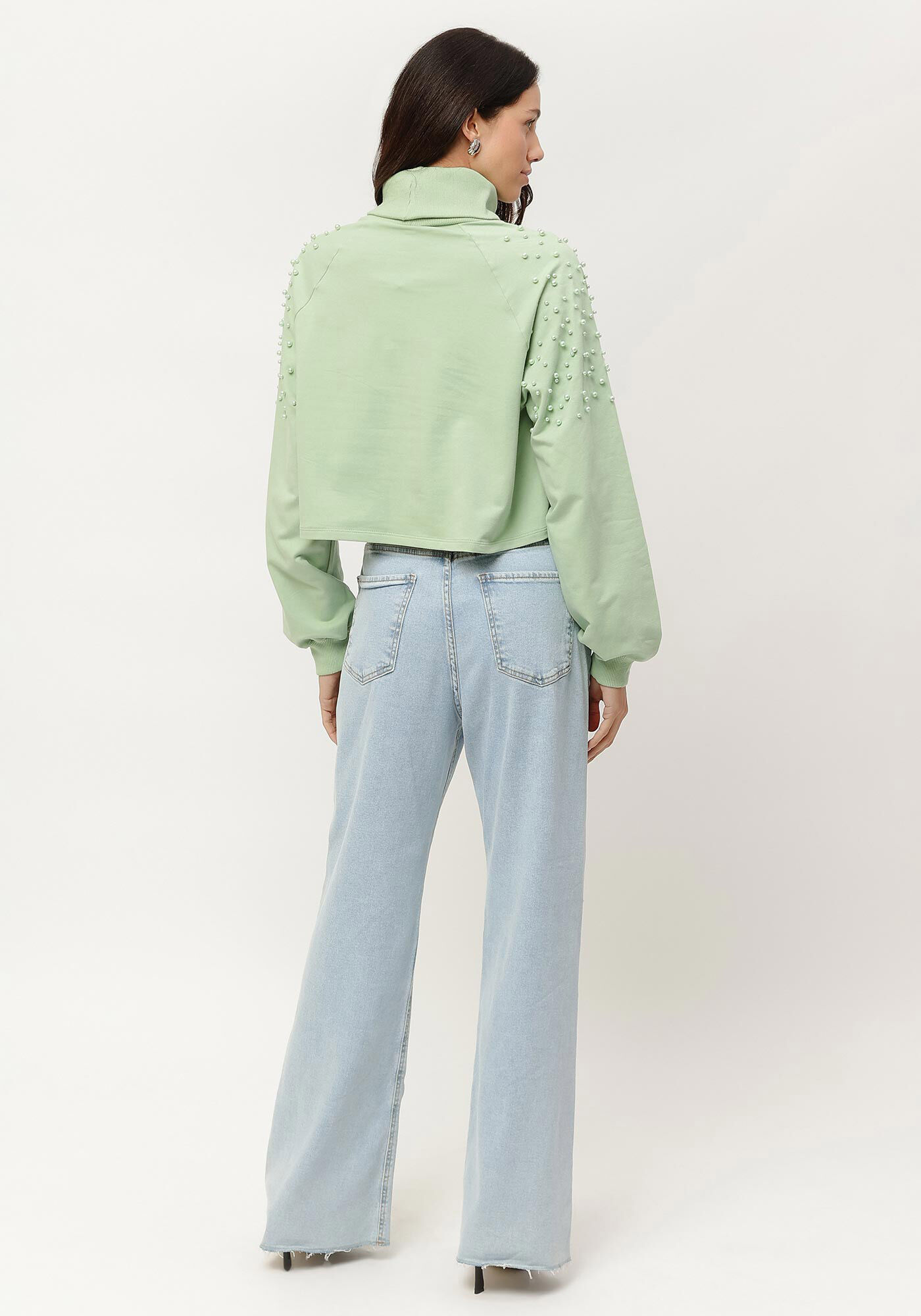 Blus&atilde;o Gola Alta em Molecotton com P&eacute;rolas, , large.