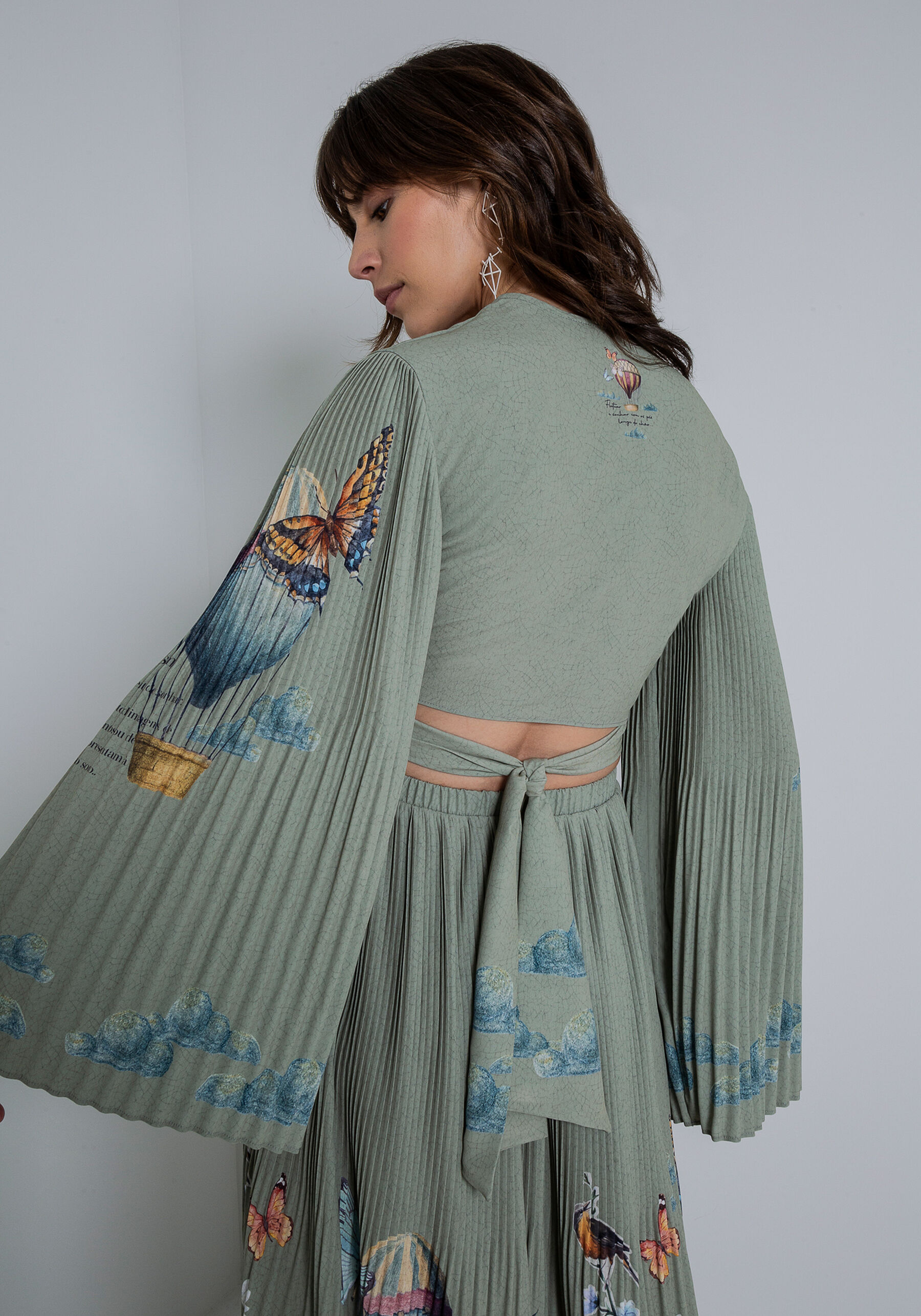 Blusa Cropped com Manga Plissada Máxi, DIARIO. Blusa Cropped com Manga Plissada Máxi, DIARIO, large.