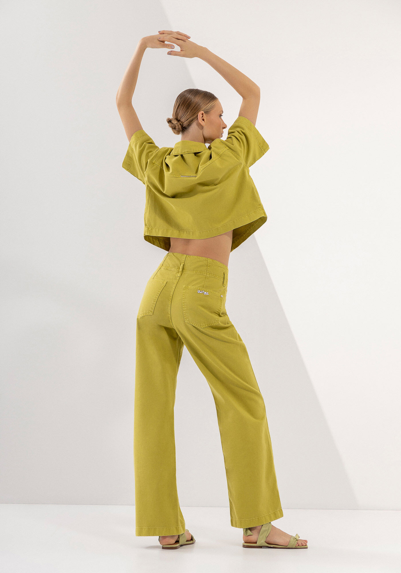 Cal&ccedil;a Sarja Wide Leg Super Alta, , large.