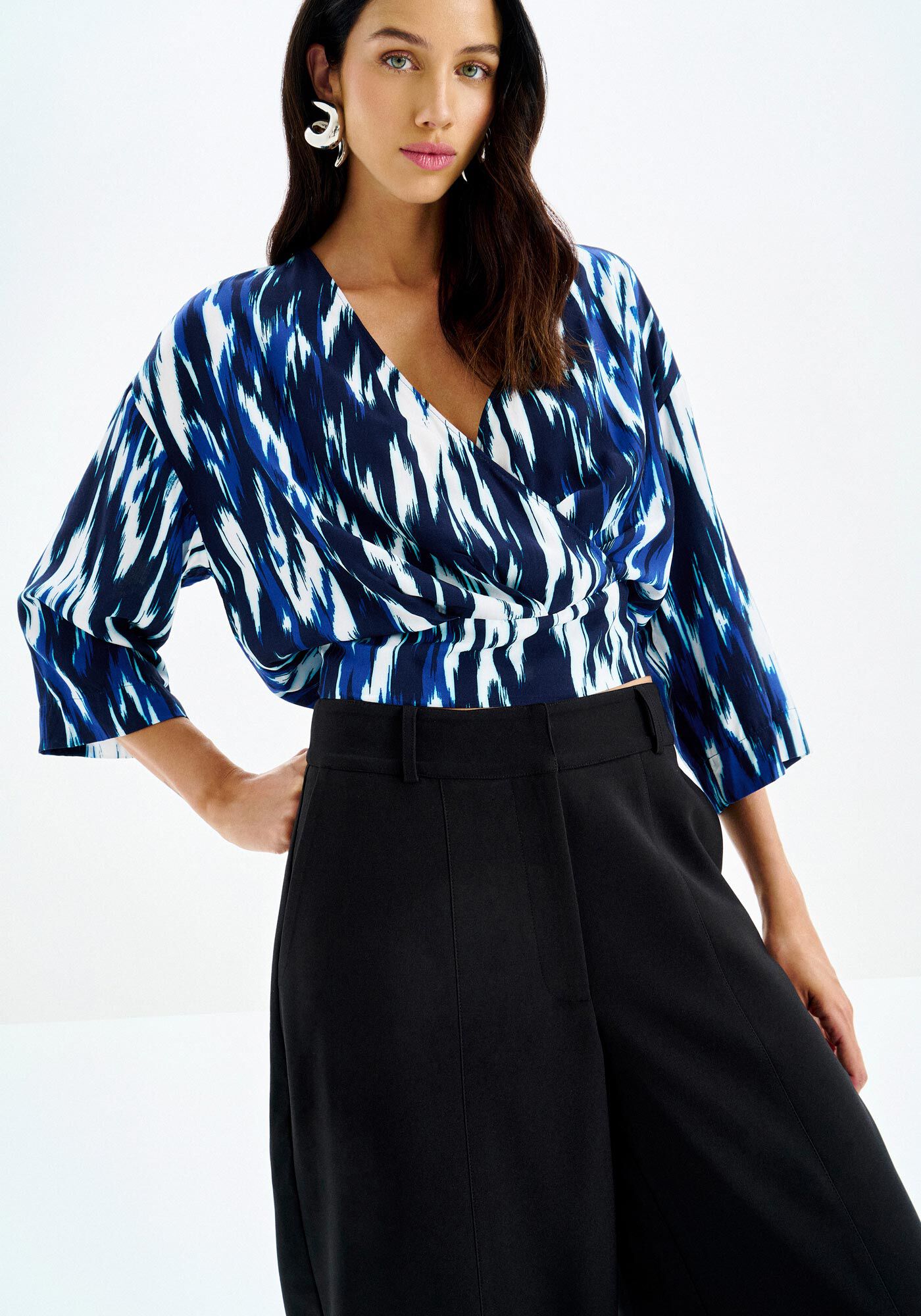 Blusa Manga 3/4 em Viscose Estampada, , large.