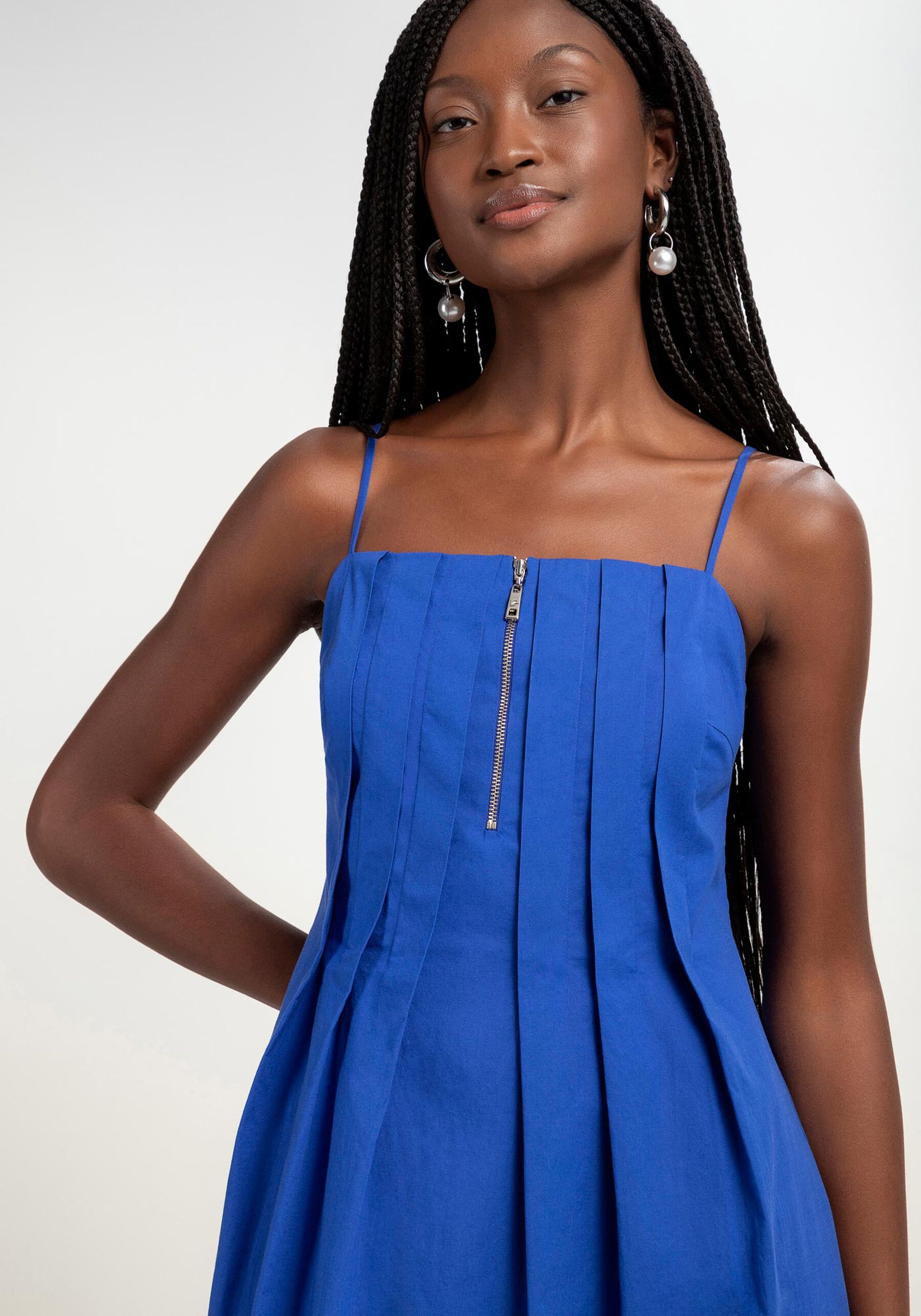 Vestido midi em Tecido Plano com Pregas, . Vestido midi em Tecido Plano com Pregas, , large.