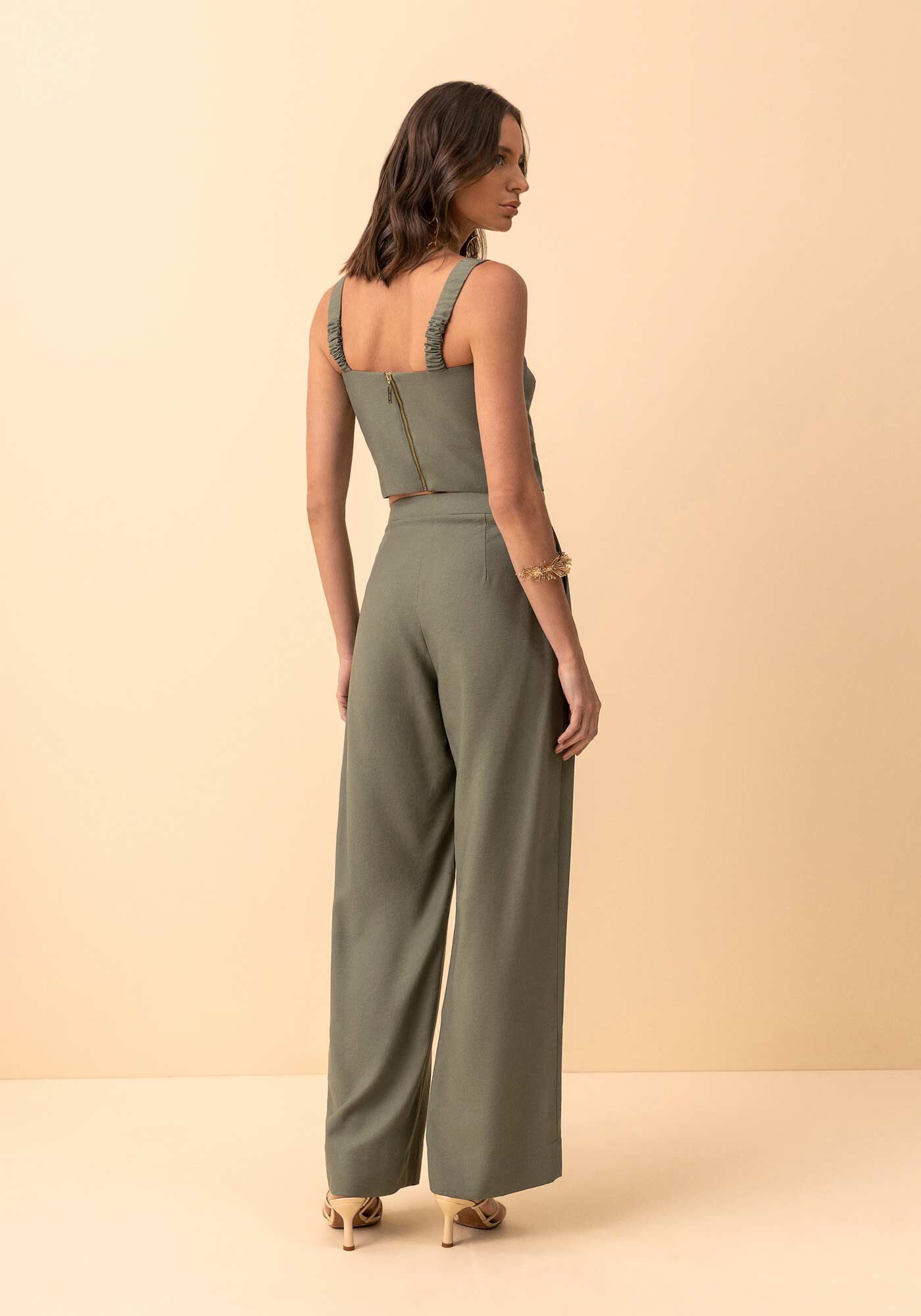 Blusa Curta De Al&ccedil;as Com Decote Quadrado E Z&iacute;per Posterior, VERDE AGENA, large.