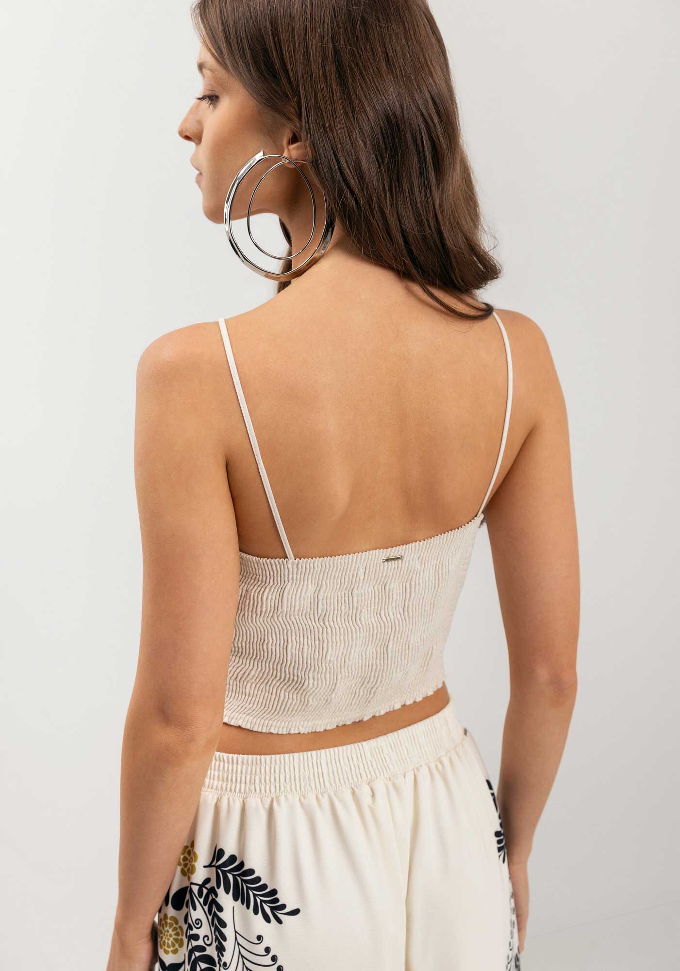 Blusa Curta De Al&ccedil;as Finas Com Decote Em V E Amarra&ccedil;&atilde;o, , large.