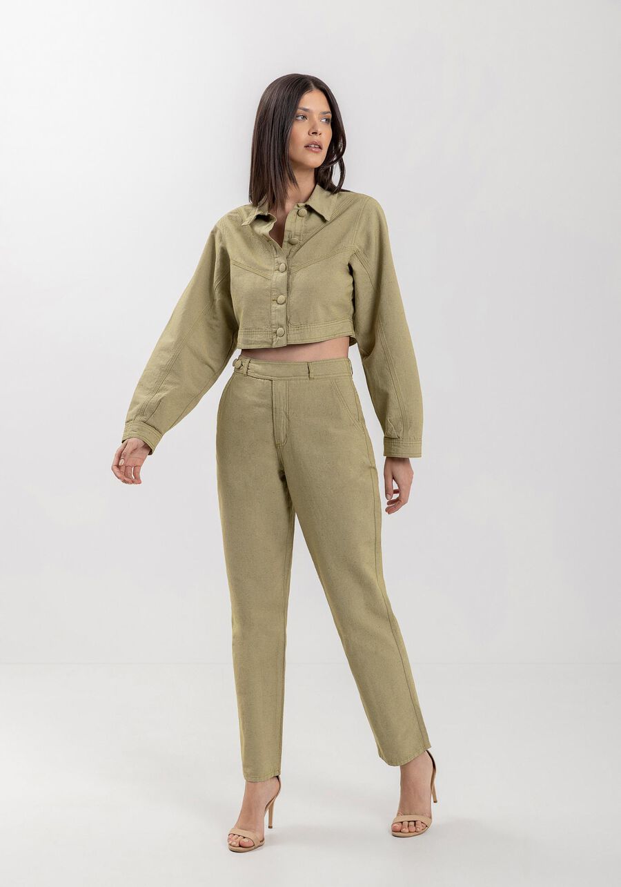 Calça Reta Em Alfaiataria Com Cintura Alta E Botões Laterais, VERDE NEW SOFT. Calça Reta Em Alfaiataria Com Cintura Alta E Botões Laterais, VERDE NEW SOFT, large.