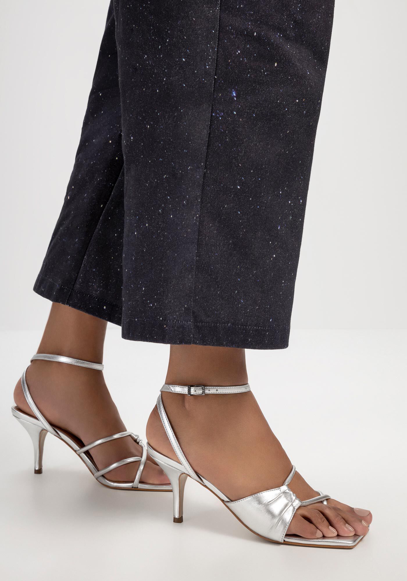 Sand&aacute;lia Salto M&eacute;dio Met&aacute;lica, PRATA, large.