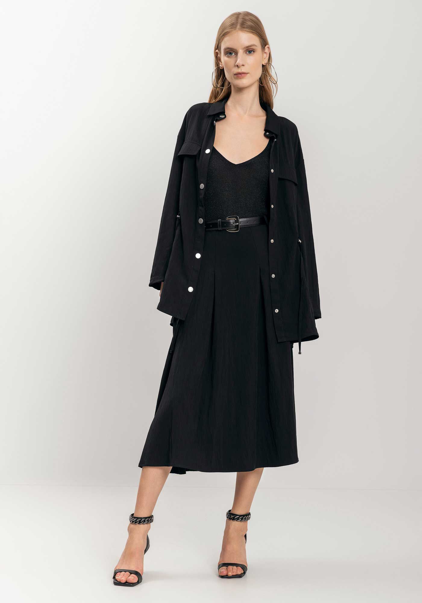 Saia Ch&aacute; De Cintura Alta Com Cinto E Bolsos, , large.