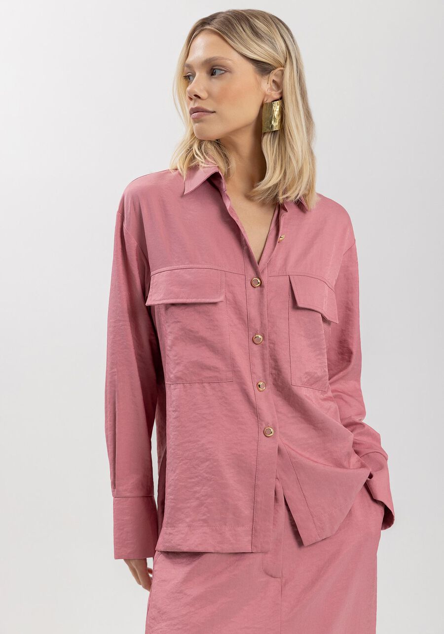 Camisa Alongada Com Bolsos Frontais E Fendas Nos Punhos, ROSA LAVANDER. Camisa Alongada Com Bolsos Frontais E Fendas Nos Punhos, ROSA LAVANDER, large.
