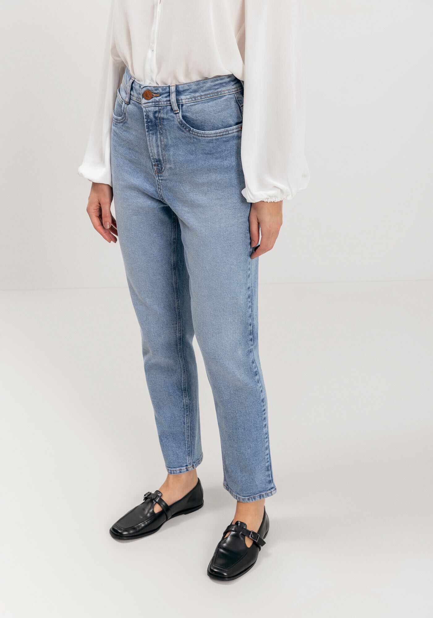 Cal&ccedil;a Mom Jeans Comfort Com Cintura Alta E Bolsos, , large.