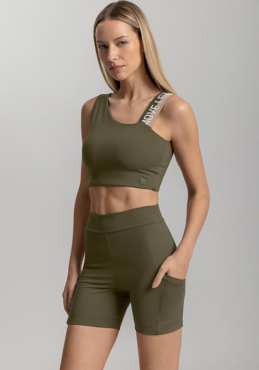 Bermuda Justa Com Cintura Alta E Tecnologia Dry Move, VERDE. Bermuda Justa Com Cintura Alta E Tecnologia Dry Move, VERDE, large.