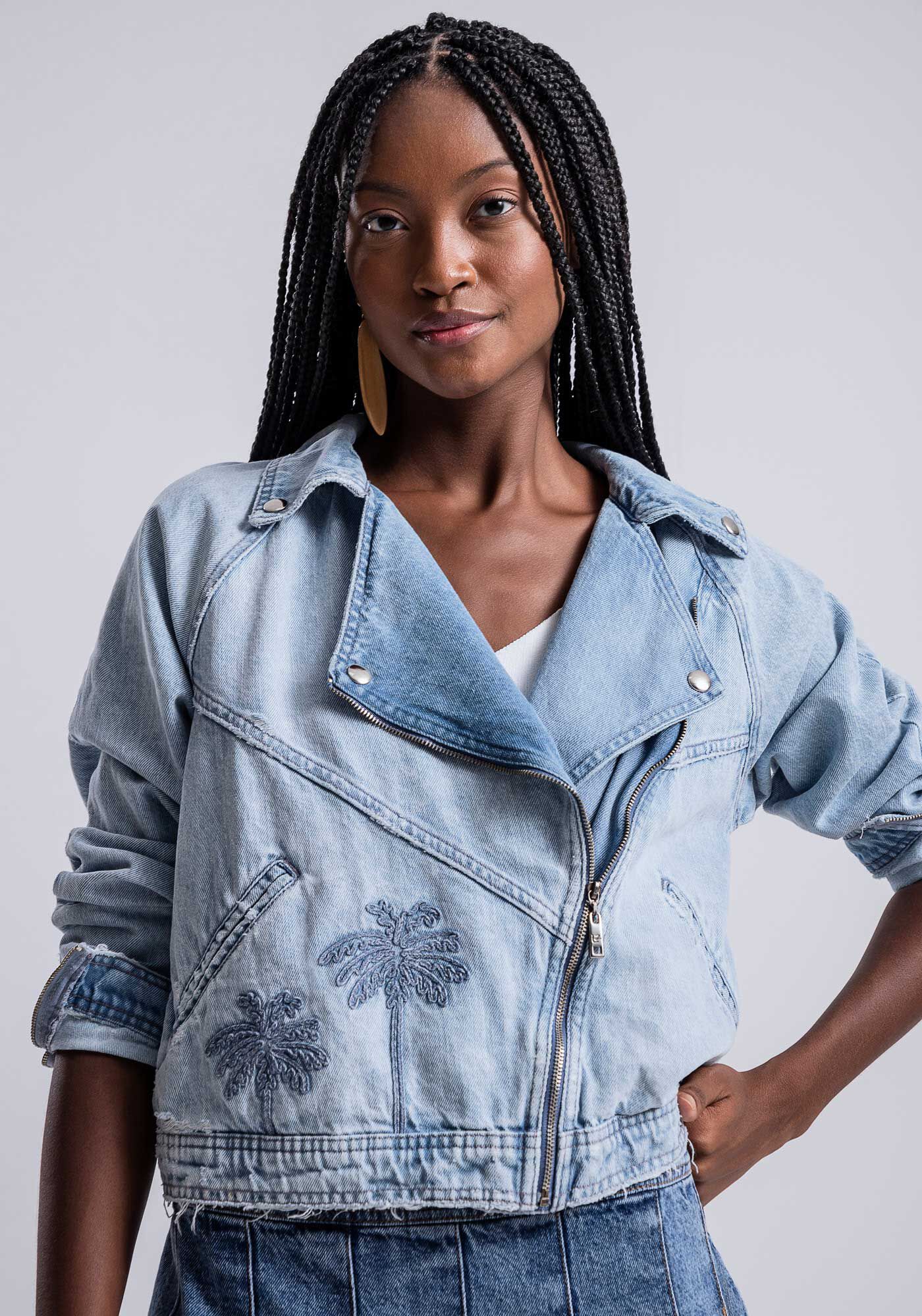 Jaqueta jeans com best sale perola e renda