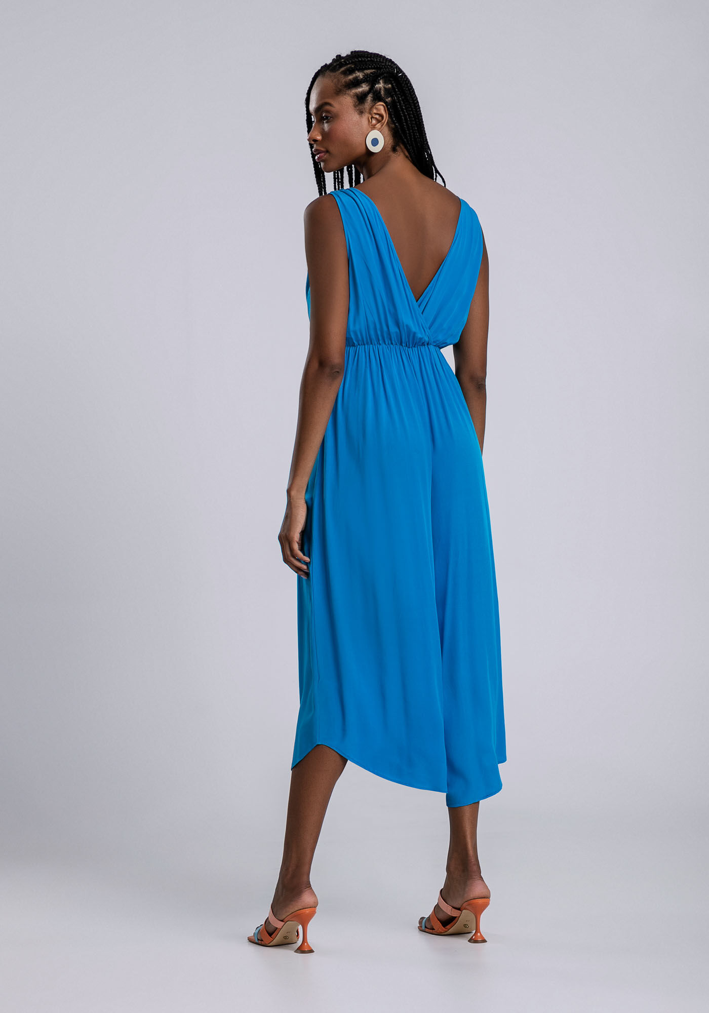 Macac&atilde;o Pantacourt Decote Transpassado Cores, AZUL ASTER, large.