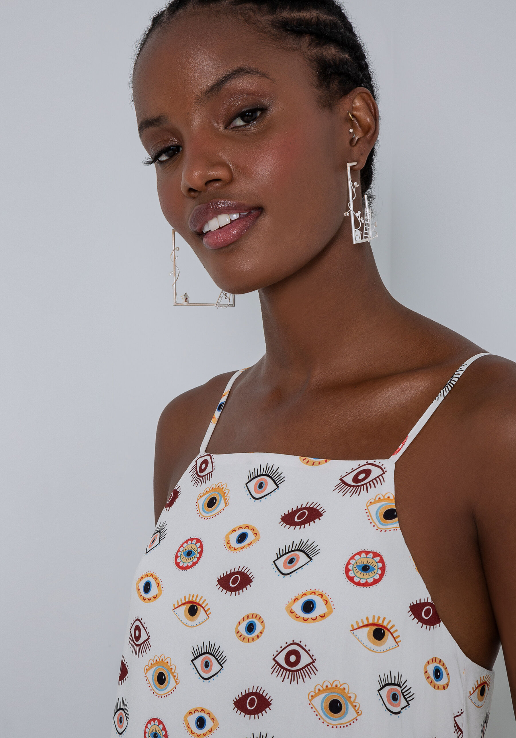 Vestido com Alças em Viscose Midi, OLHARES. Vestido com Alças em Viscose Midi, OLHARES, large.