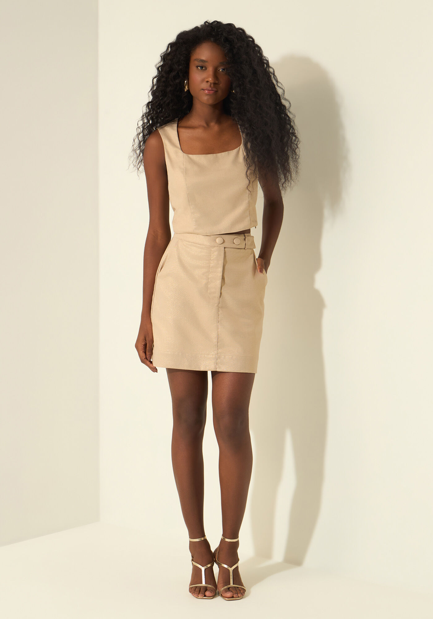 Saia Curta De Cintura Alta Em Tecido Com Brilho E Linho, BEGE FAIRWAY, large.