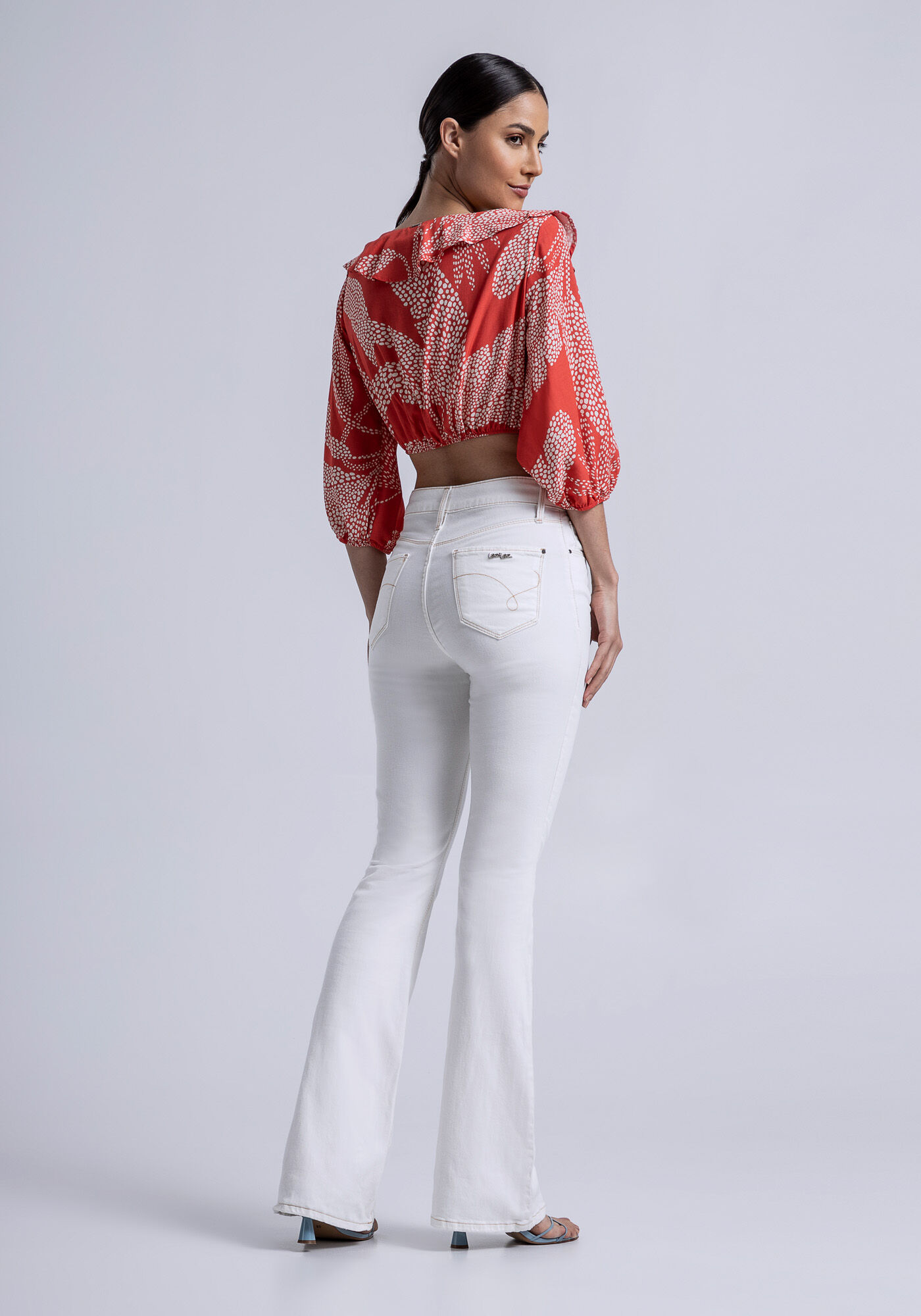 Blusa Cropped em Viscose com Babado e Amarra&ccedil;&atilde;o, , large.