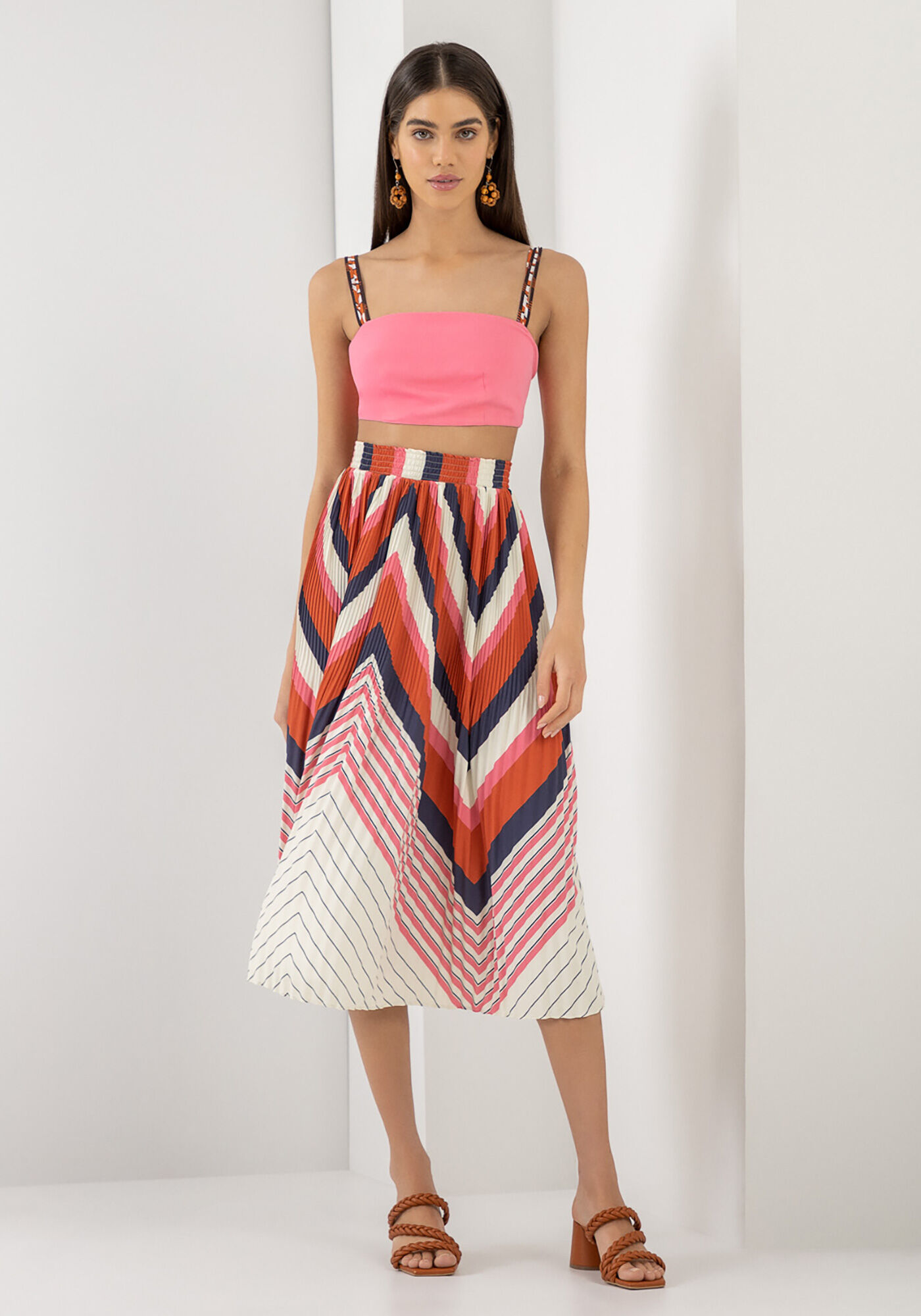 Blusa Cropped em Viscose com Detalhe Al&ccedil;as, ROSA PEWTER, large.