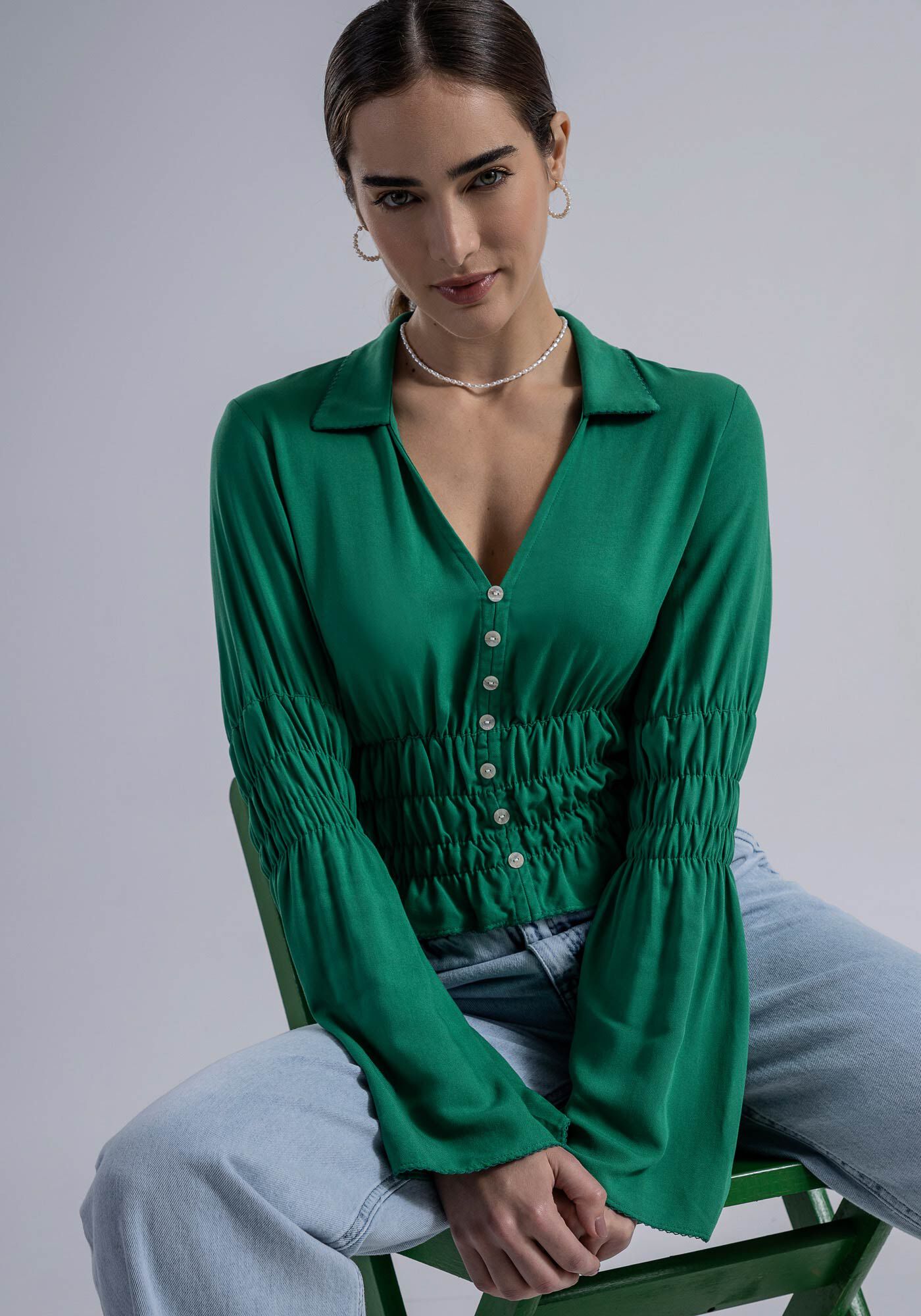 Blusa Manga Longa em Viscose com Franzidos, , large.