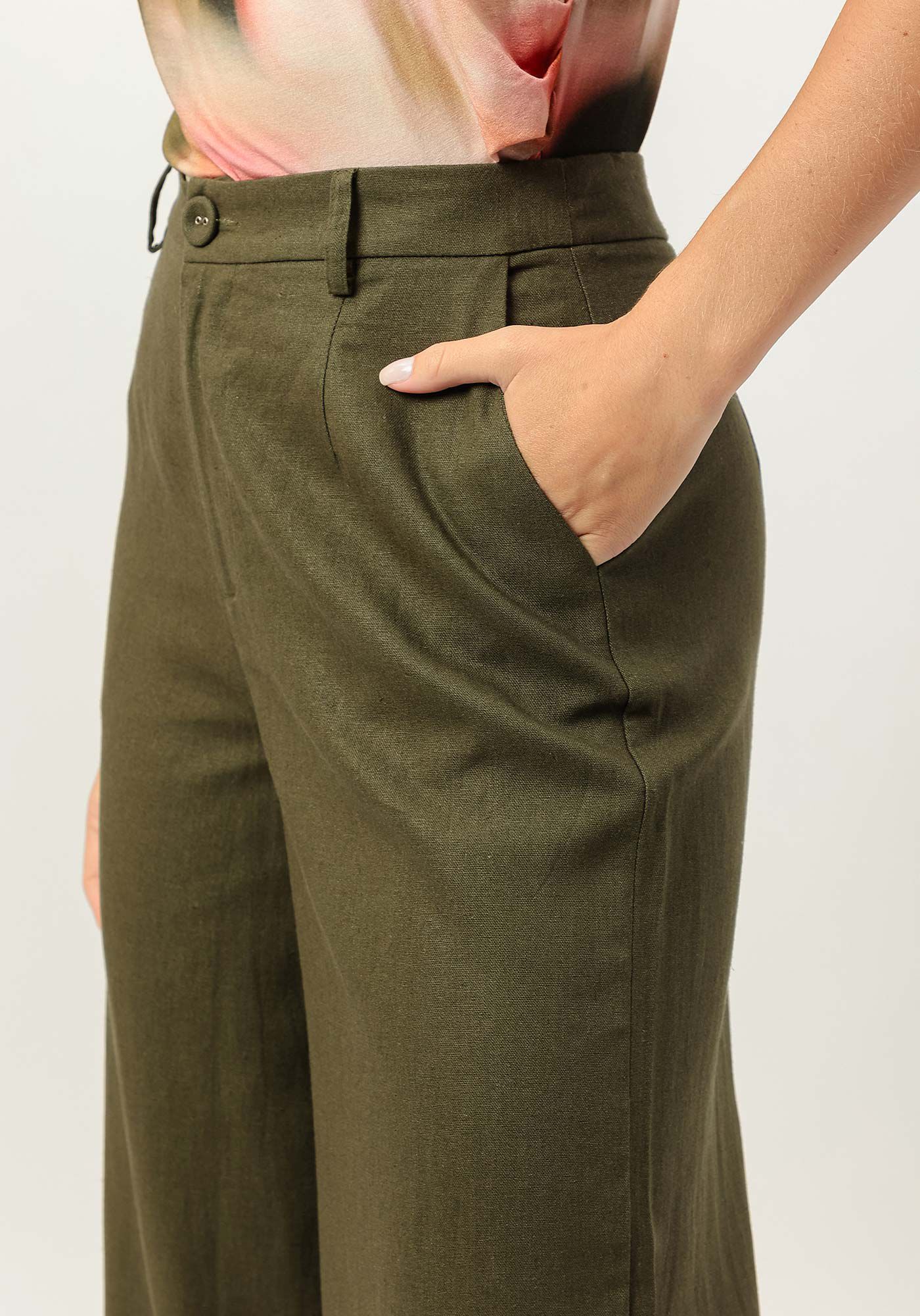 Cal&ccedil;a Reta em Linho Alfaiataria, , large.