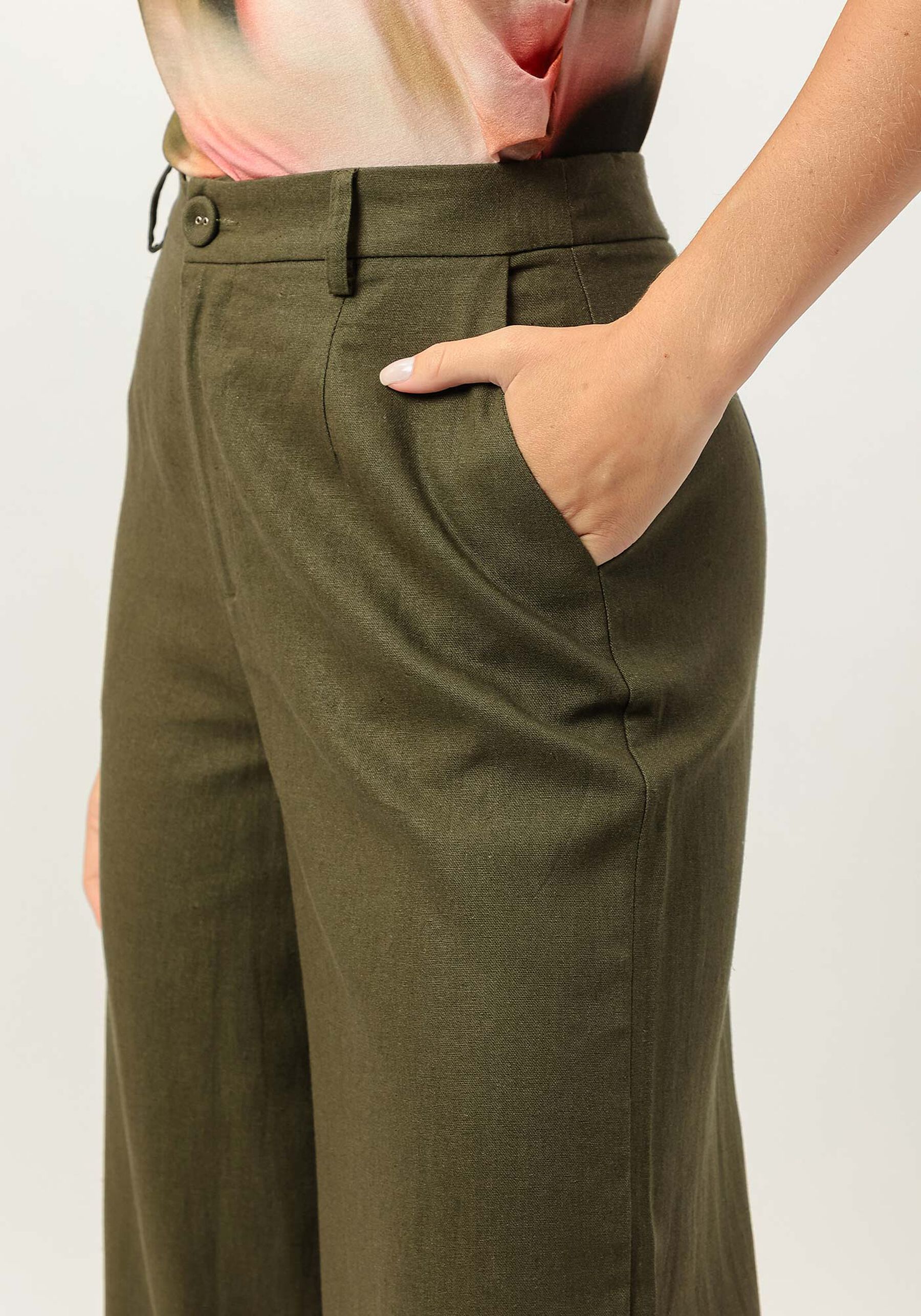 Calça Reta em Linho Alfaiataria, . Calça Reta em Linho Alfaiataria, , large.