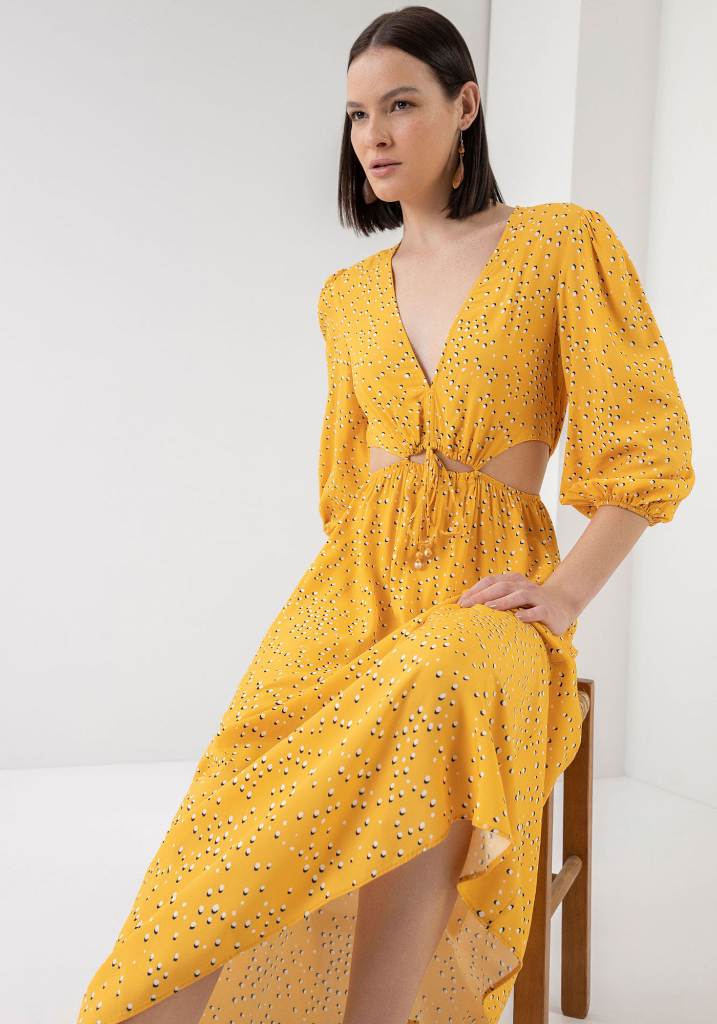 Vestido midi sales amarelo estampado