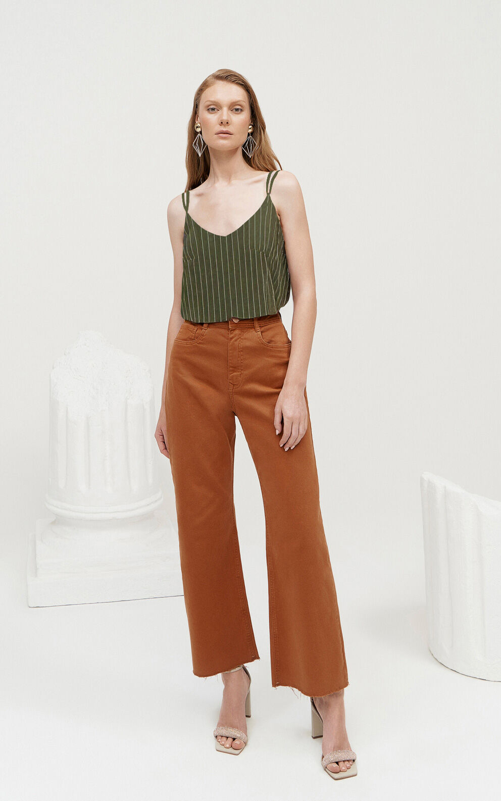 Blusa com Al&ccedil;as em Viscose Estampada, , large.