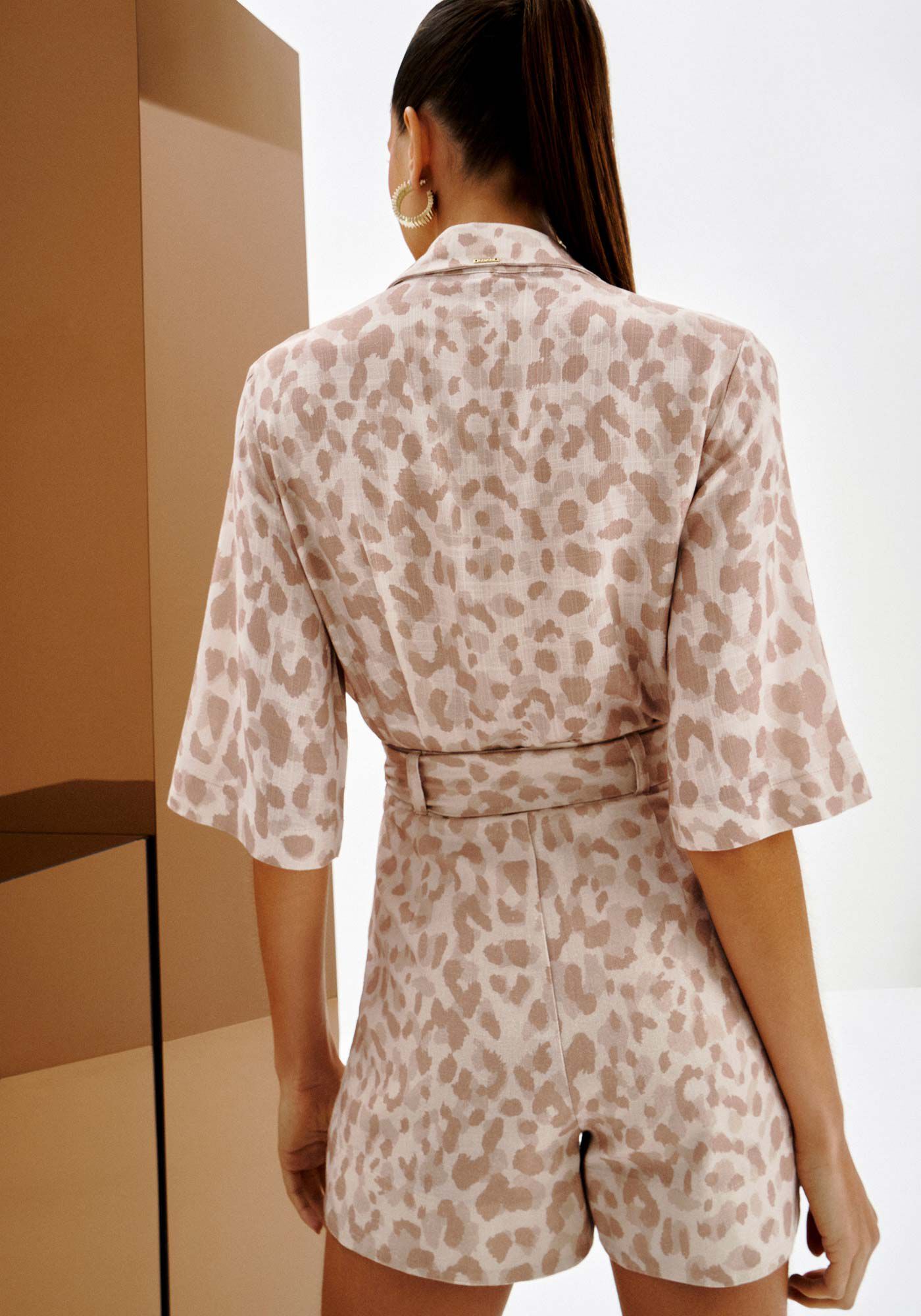 Shorts Estampado Alfaiataria em Linho com Cinto, ONCA, large.