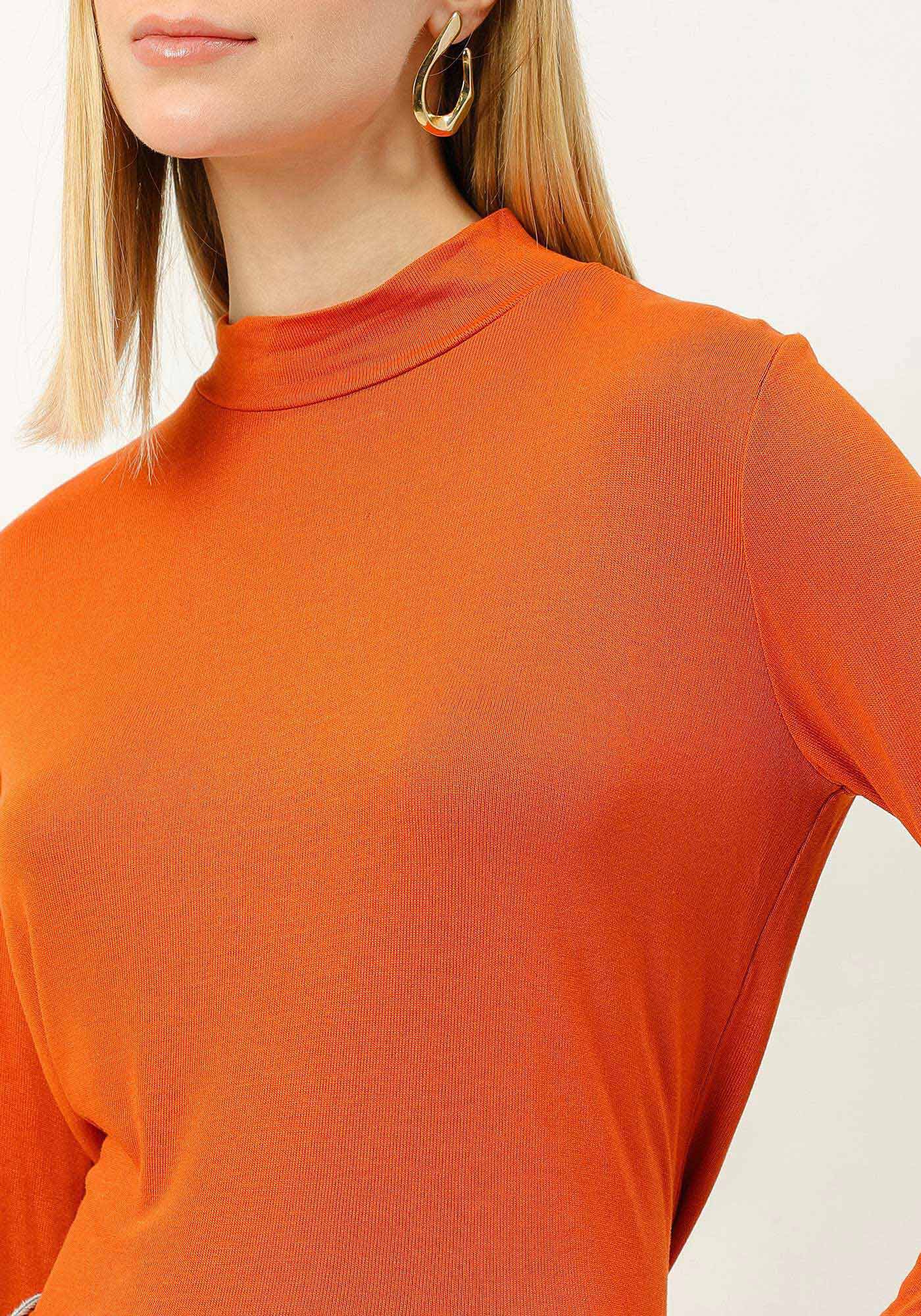 Blusa Gola Alta em Malha com Manga Flare, , large.