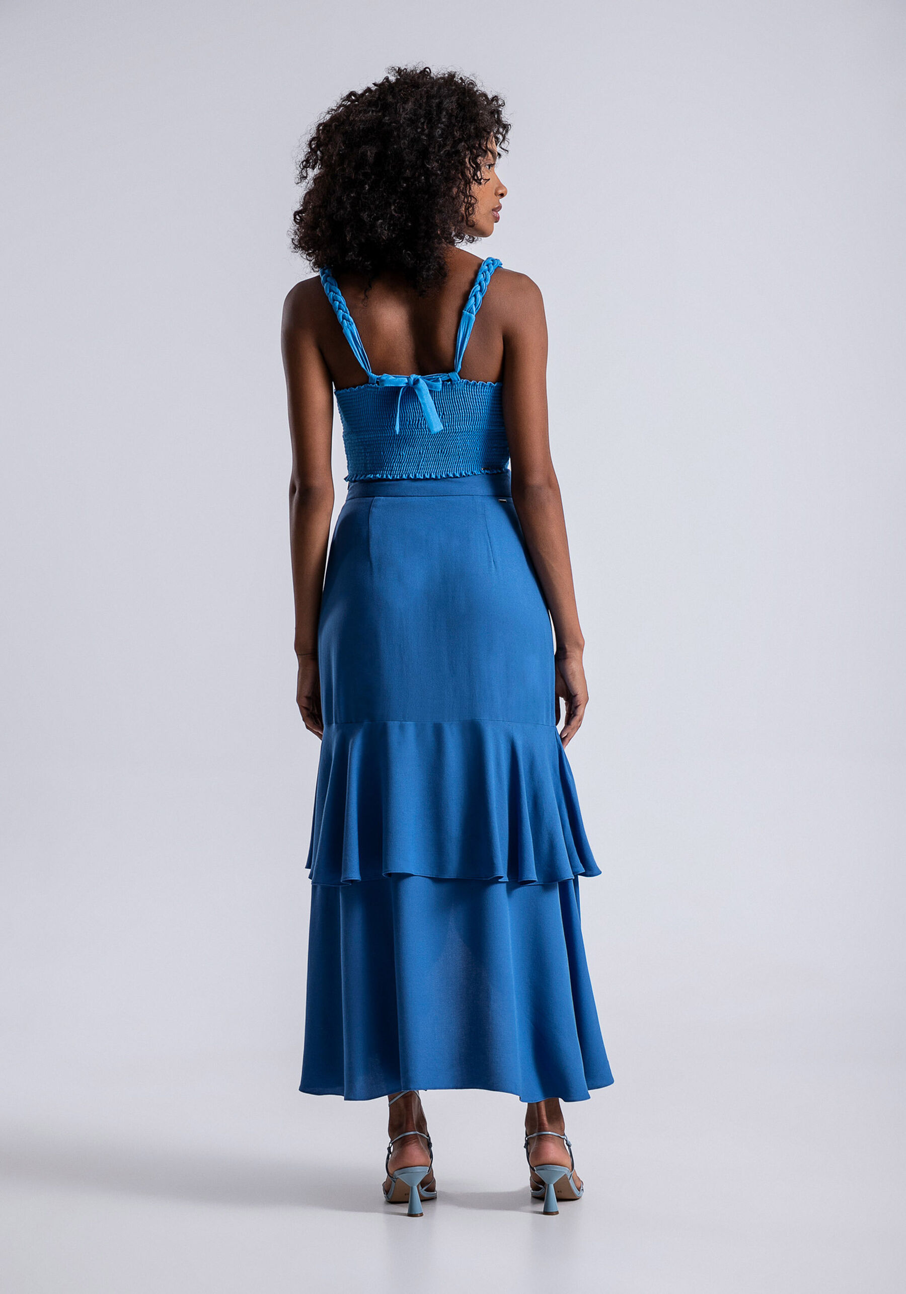 Saia Midi em Tecido Thige com Babados e Fenda, . Saia Midi em Tecido Thige com Babados e Fenda, , large.