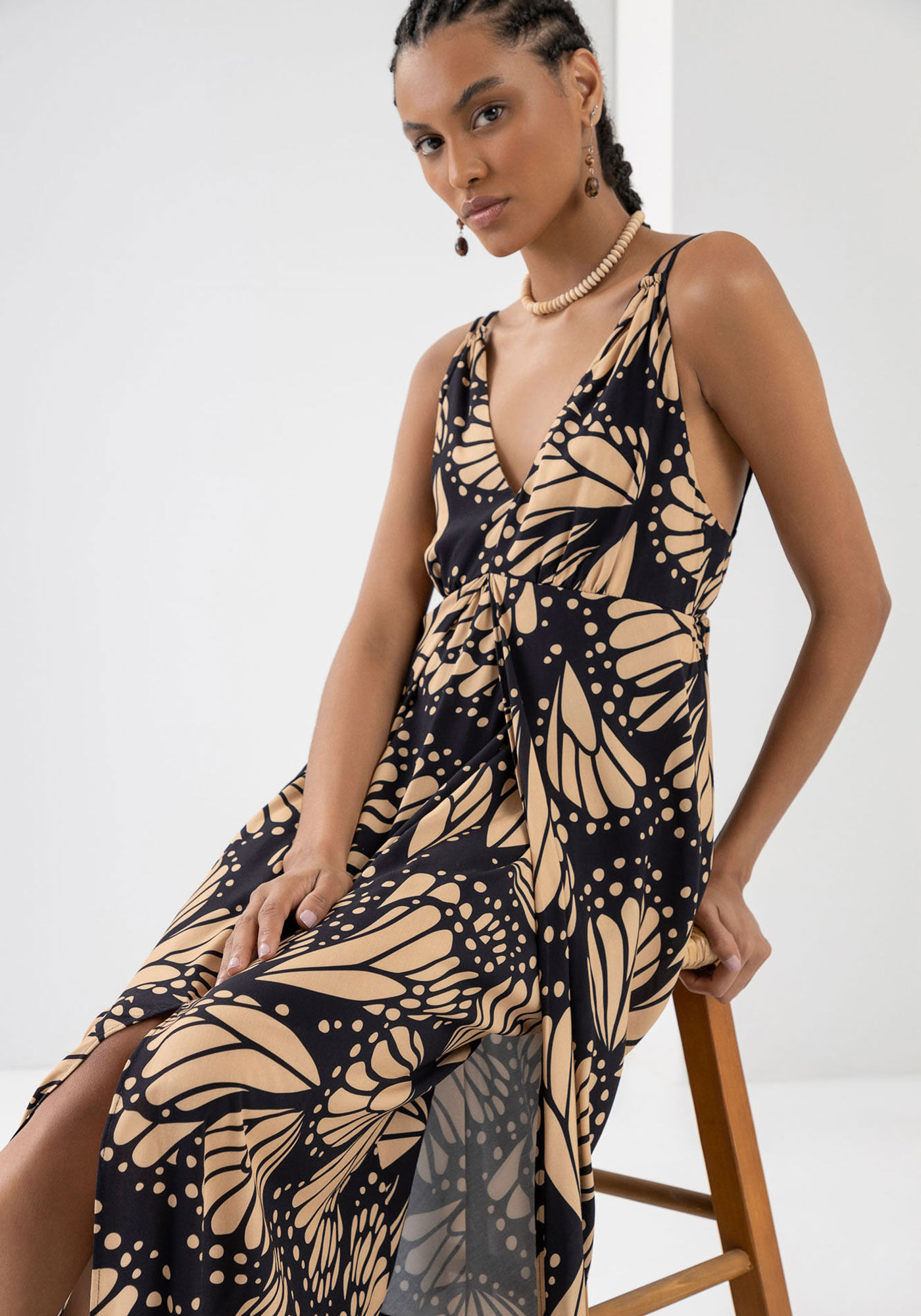 Vestido Midi Estampado com Recorte Sobreposto, , large.