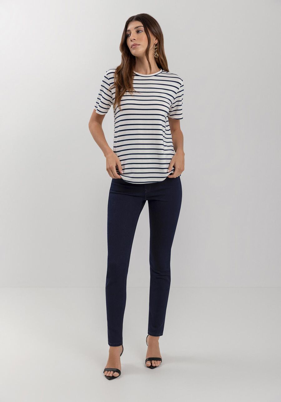 Blusa De Mangas Curtas Listrada Em Malha De Viscose, BRANCO OFF WHITE. Blusa De Mangas Curtas Listrada Em Malha De Viscose, BRANCO OFF WHITE, large.