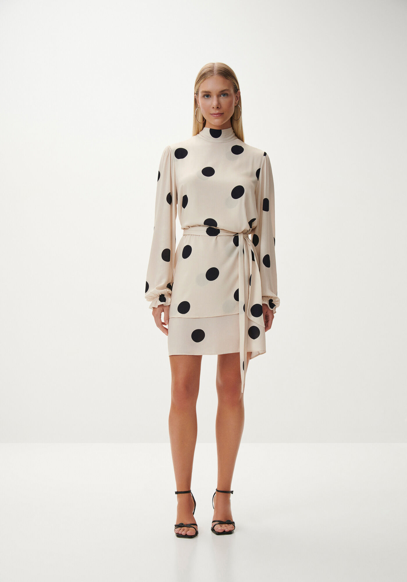 Vestido Curto Manga Longa Bufante com Faixa, , large.