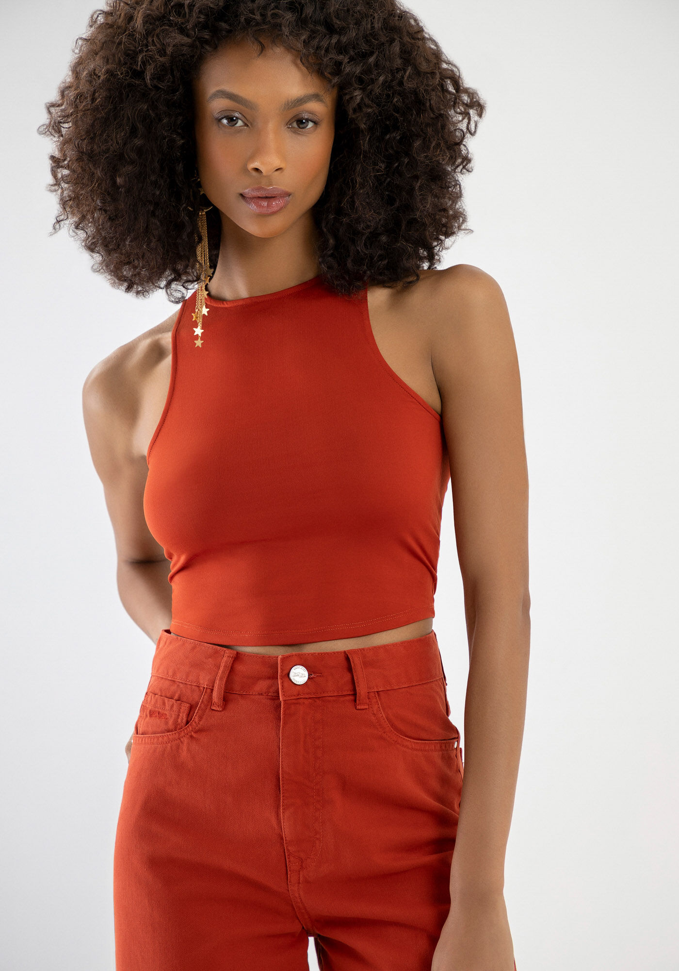 Regata Halter Neck em Malha Aveludada Cropped, LARANJA FERY, large.