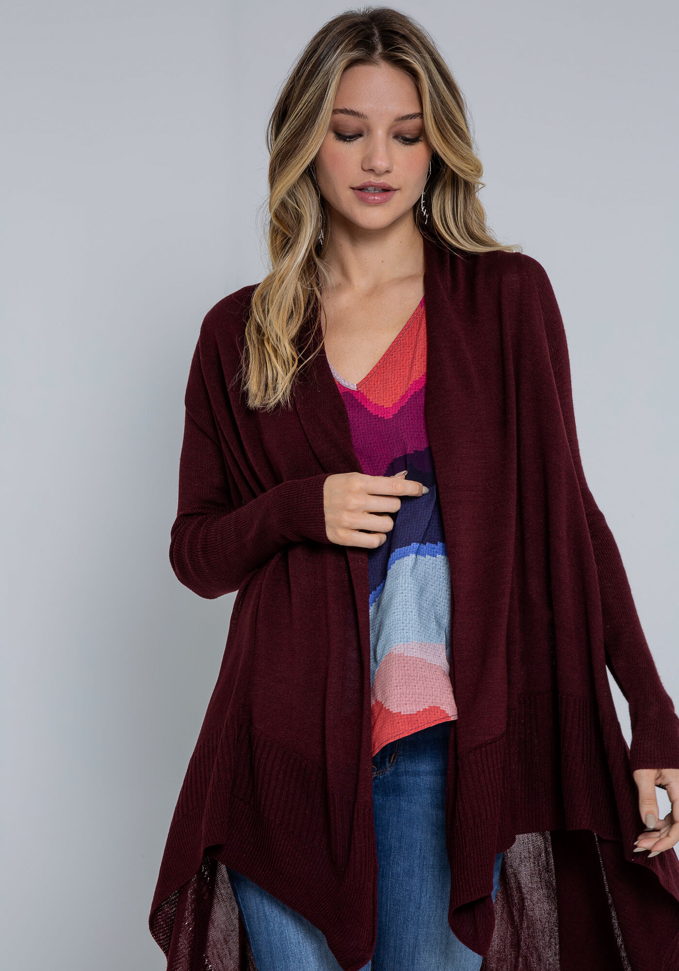 Cardigan Alongado Tric&ocirc; Barra Assim&eacute;trica, BORDO WITCH, large.