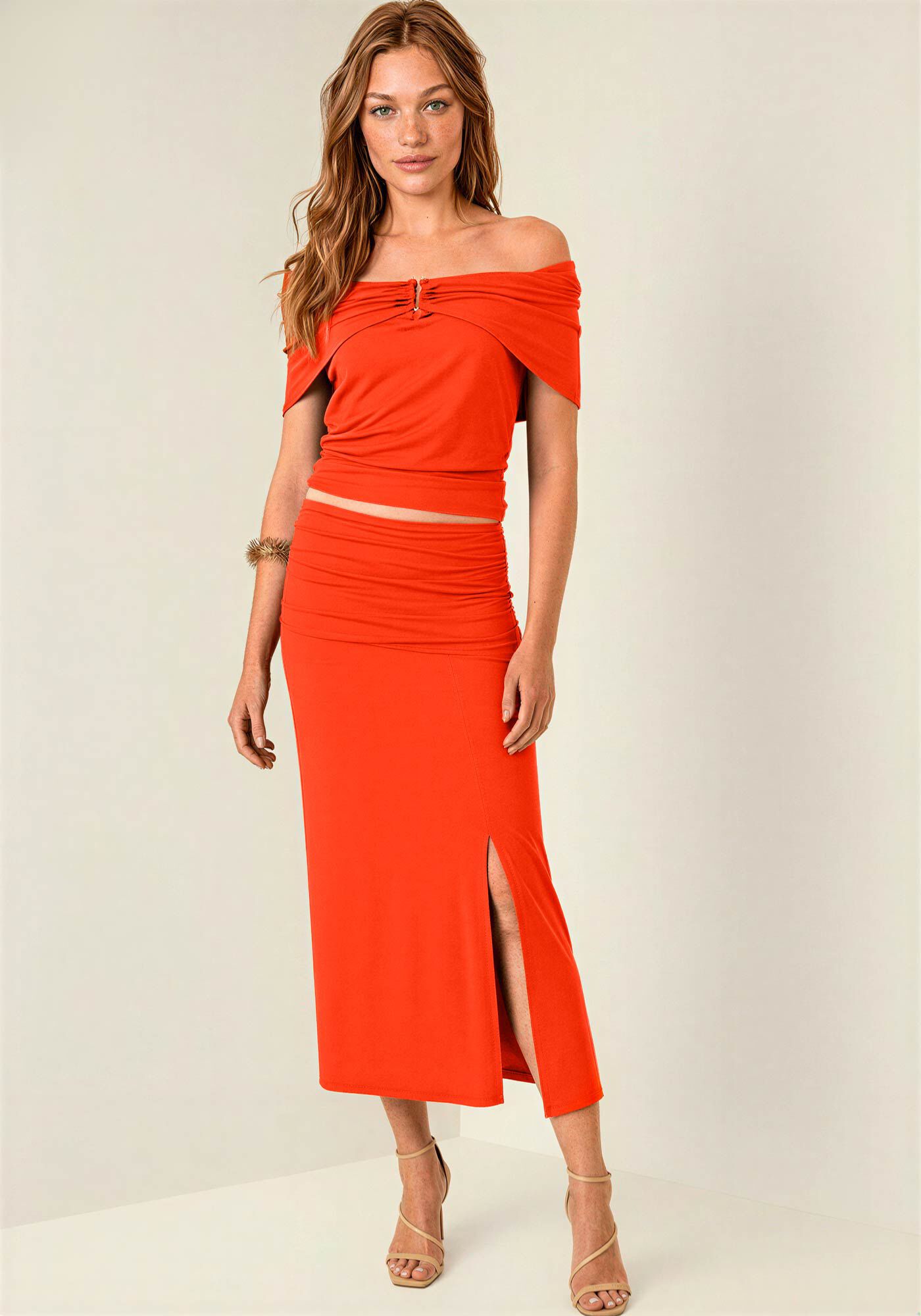 Saia Ch&aacute; De Cintura Alta Com Fenda E Franzidos Laterais, LARANJA PAIXAO, large.