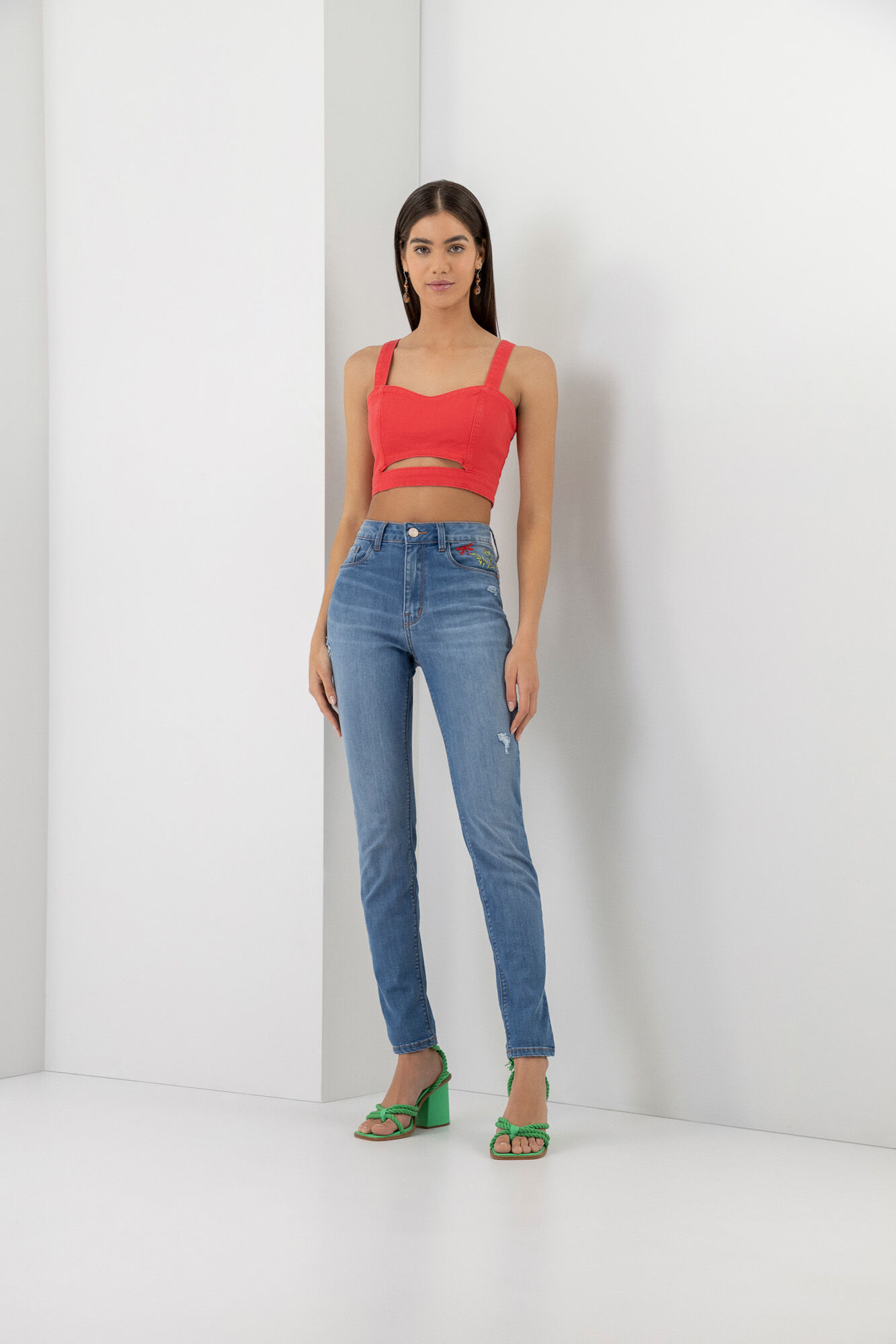 Cal&ccedil;a Jeans Skinny Super Alta Every Day Bordada, , large.