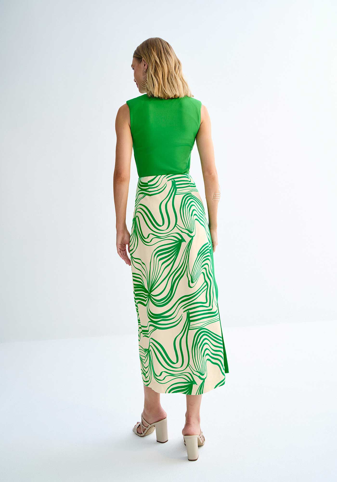 Saia Midi em Crepe Estampada com Recorte Lateral, , large.