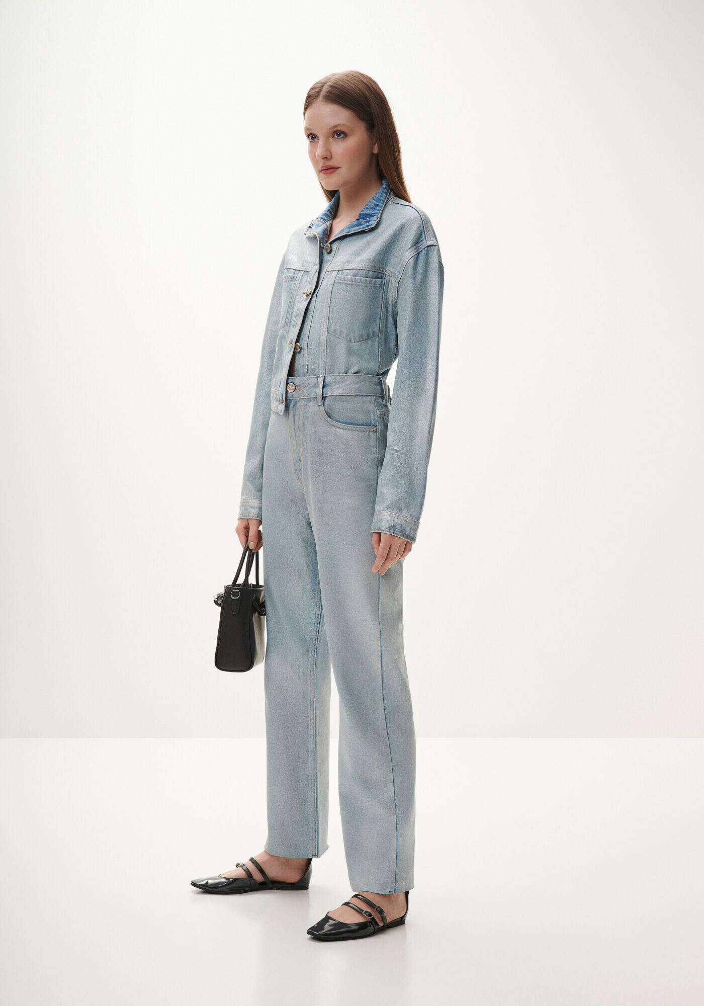 Cal&ccedil;a Jeans Reta Cropped com Efeito Gloss, JEANS, large.