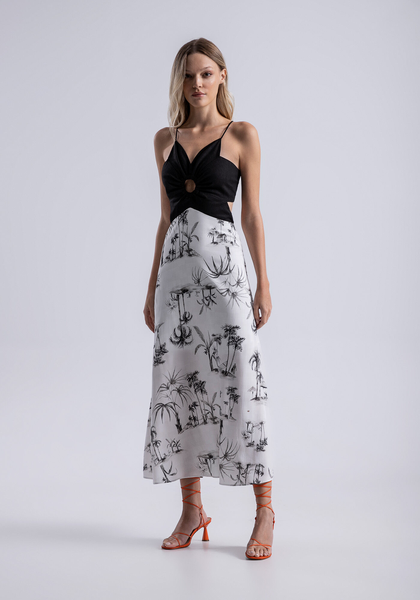 Vestido Midi em Linho e Viscose com Cut Out, ILHAS, large.