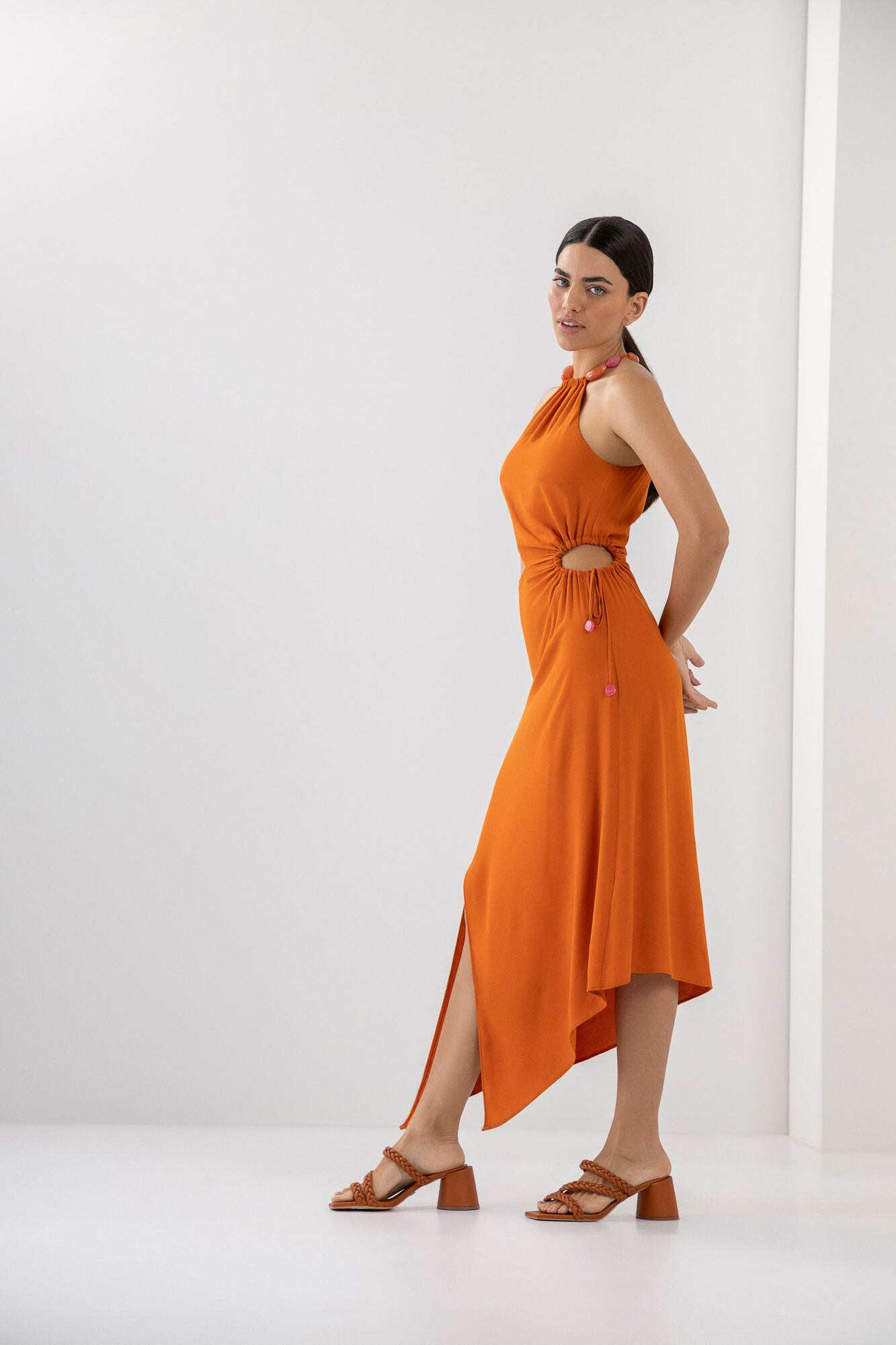 Vestido assimetrico midi discount
