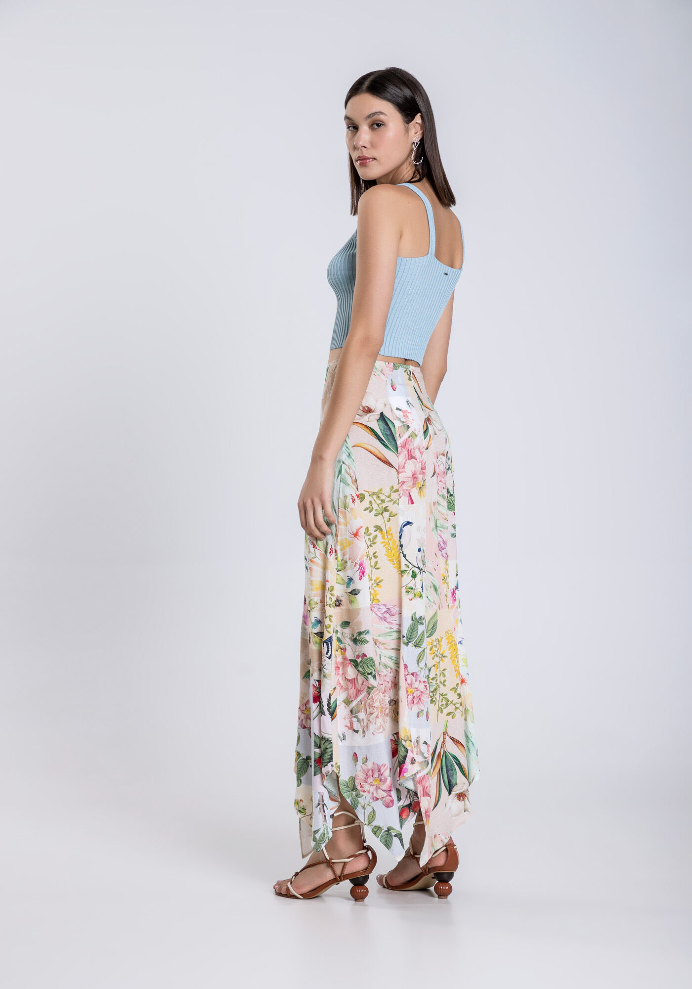 Saia Midi em Viscose com Barra Assim&eacute;trica, , large.