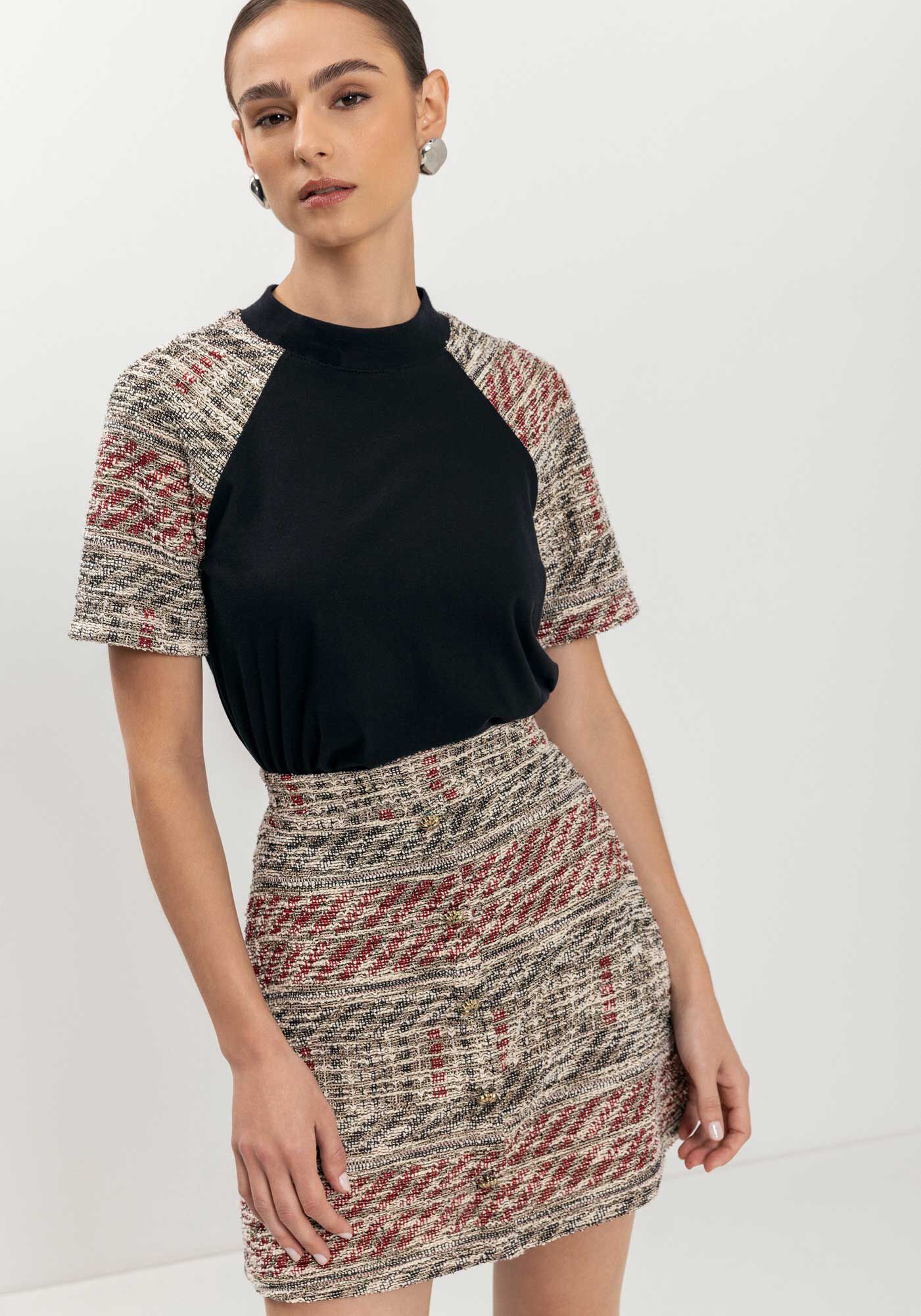 Blusa Em Malha De Algod&atilde;o Com Mangas Curtas Em Tweed, PRETO, large.