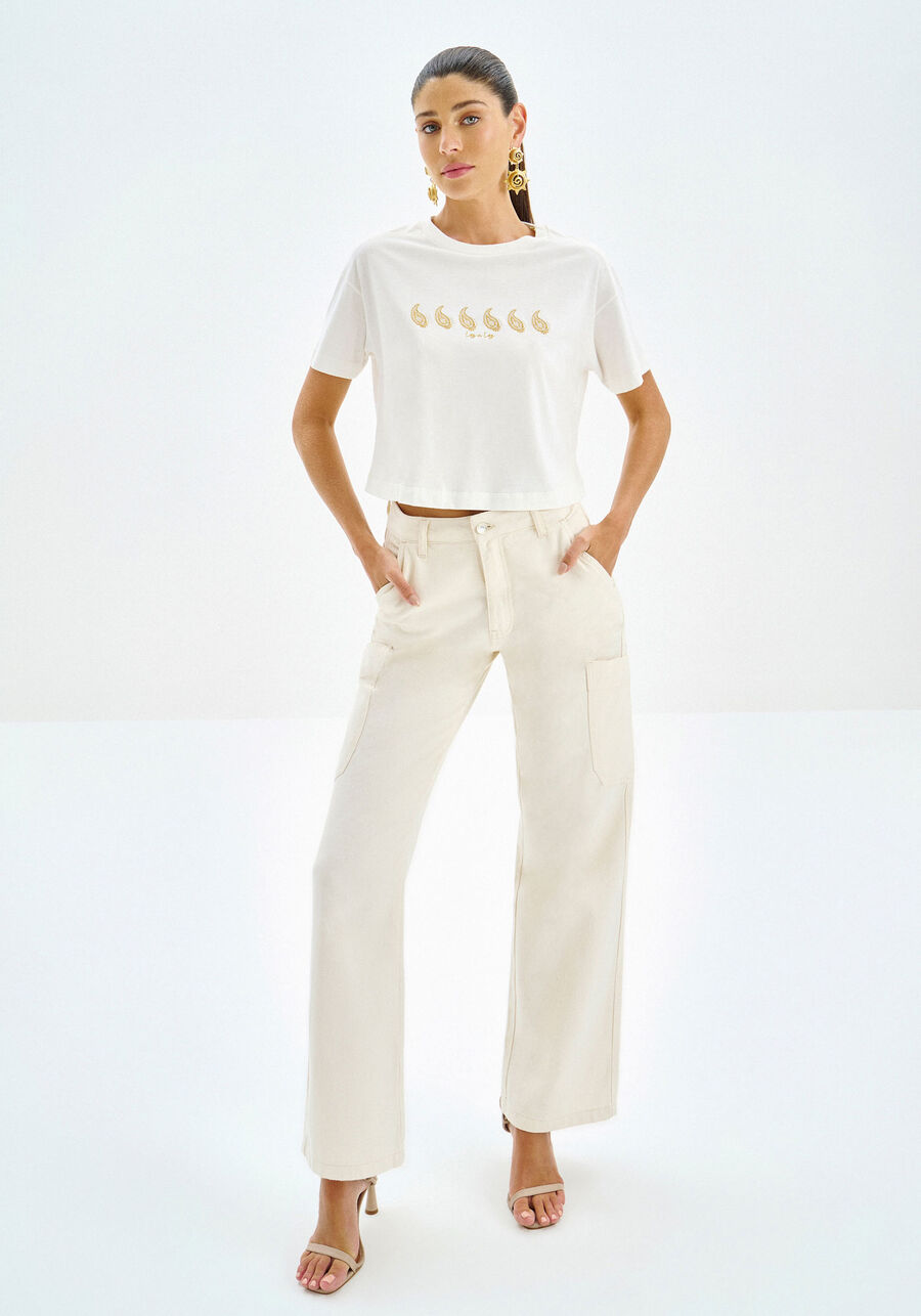 T-shirt em Malha Prime com Bordado Paisley, . T-shirt em Malha Prime com Bordado Paisley, , large.