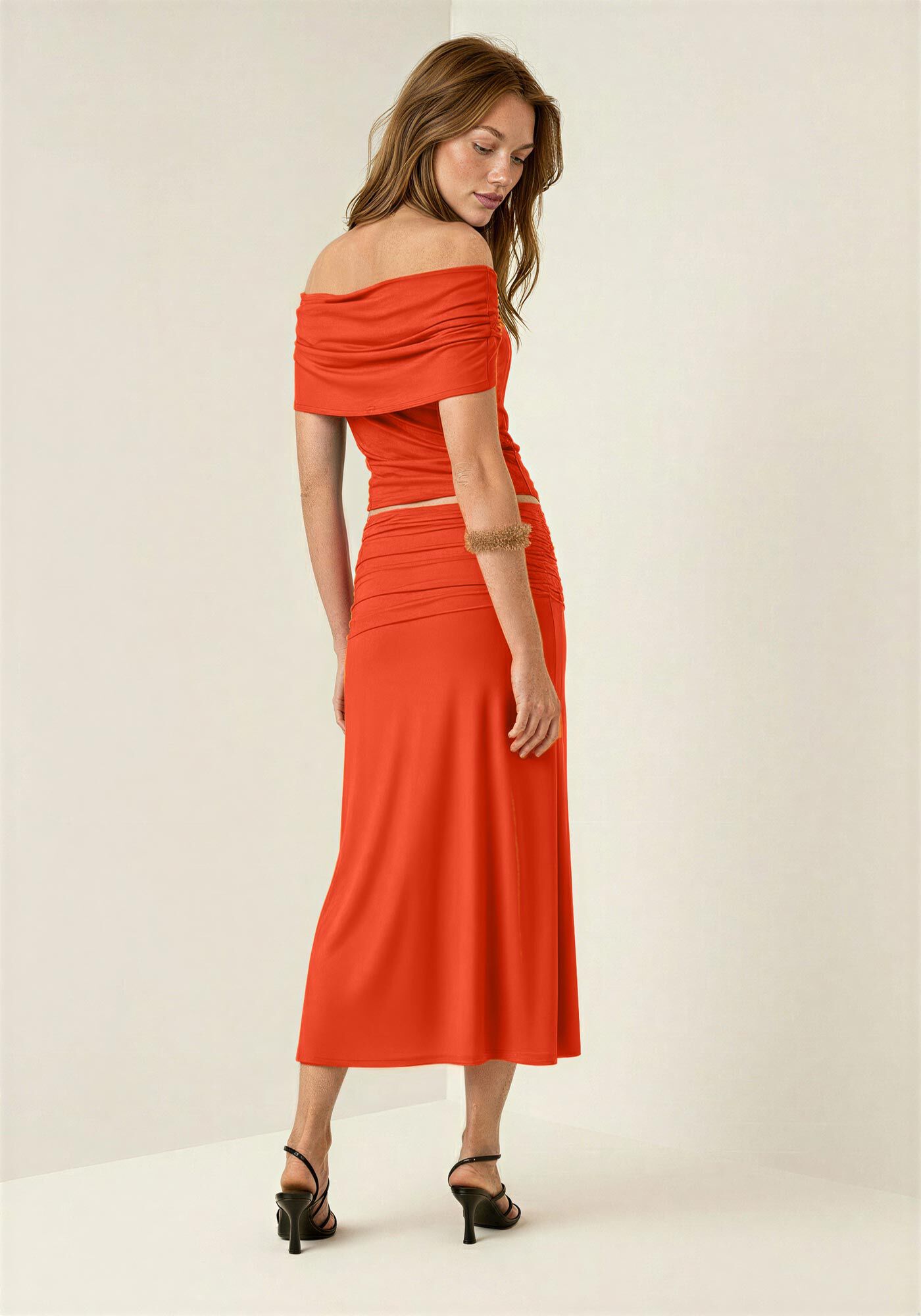 Saia Ch&aacute; De Cintura Alta Com Fenda E Franzidos Laterais, LARANJA PAIXAO, large.