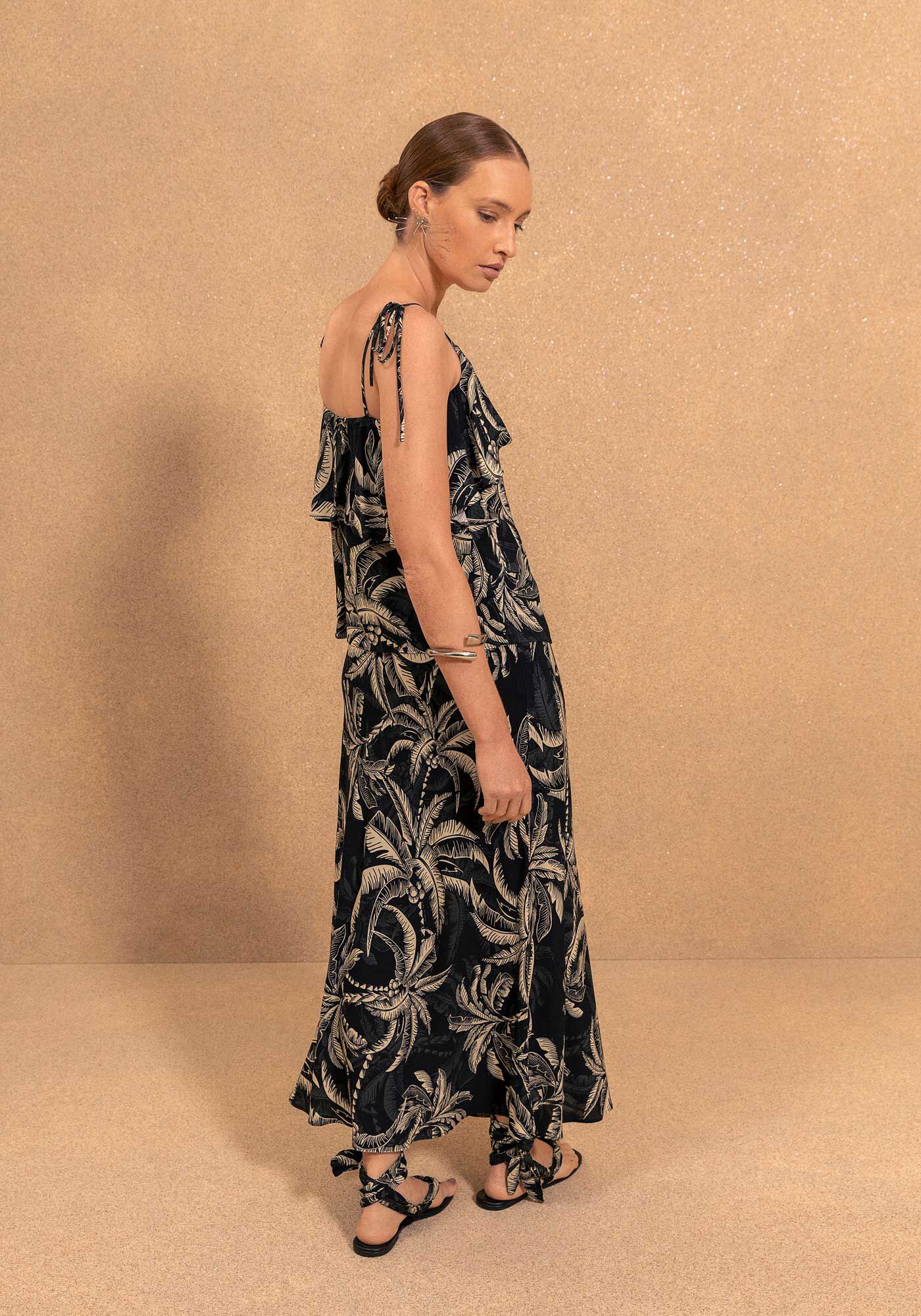 Blusa Fluida Estampada Com Babados E Al&ccedil;as De Amarrar, COQUEIRO PRETO, large.