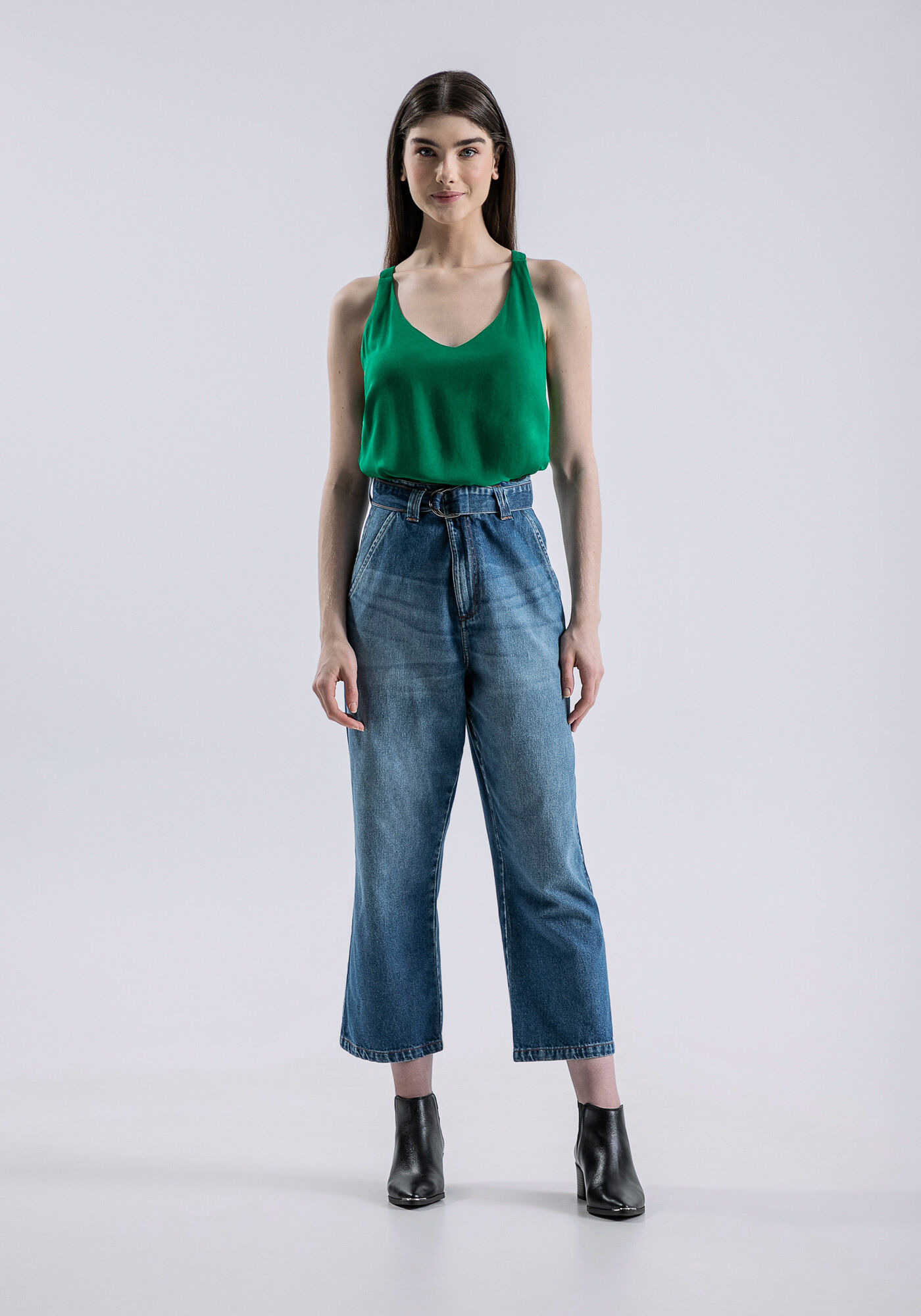 Blusa Decote V com Recorte Costas, , large.